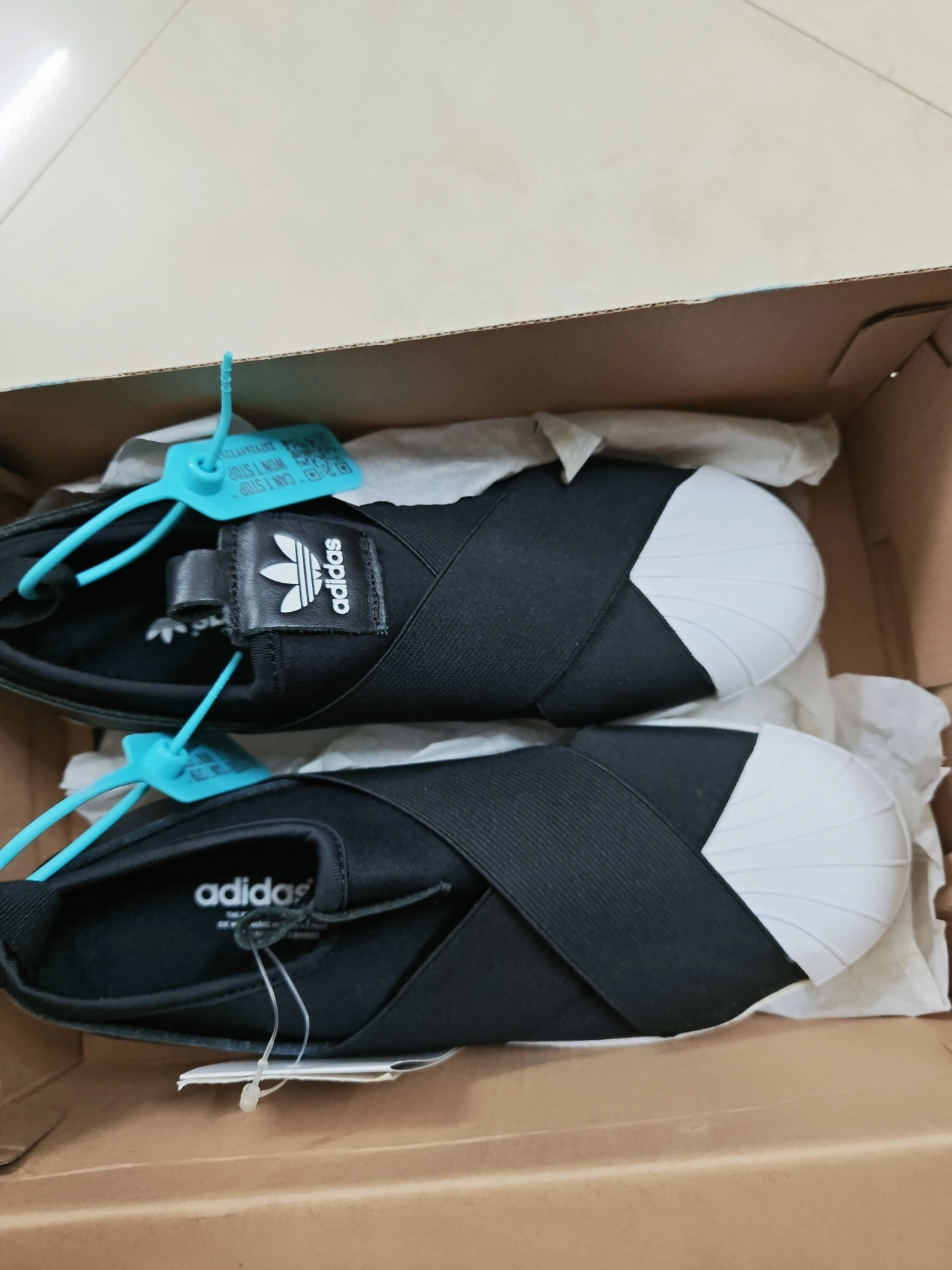 custom review-Adidas Originals Superstar SlipOn Холст Амортизация Низкие Кроссовки для скейтбординга Женские Черно-белые