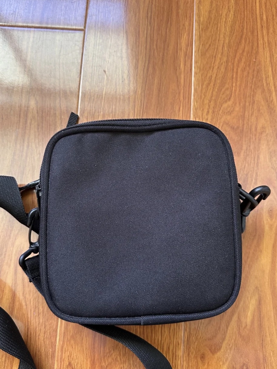 custom review-Carhartt WIP Полиэстер Нейлоновые Сумки через плечо Сумка на плечо Мужская Черная