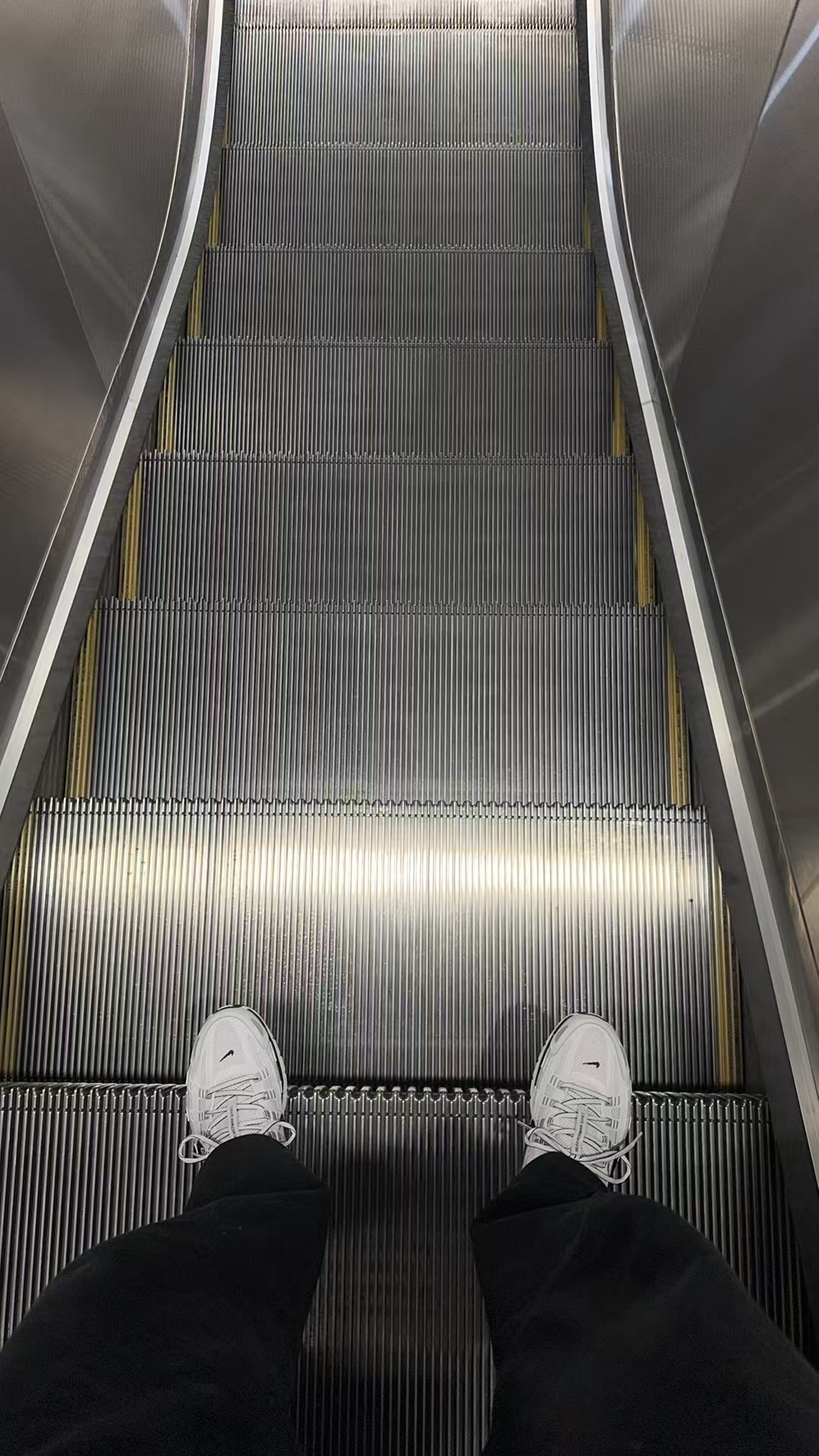 custom review-Nike P 6000 Slip Resistant Abrasion Resistant Low Top Casual City Commute Running Shoes Unisex Silver White Найк P 6000 Противоскользящий Устойчивый к истиранию Низкий Топ Повседневный Городской Коммутирование Беговые кроссовки Унисекс Серебряный Белый