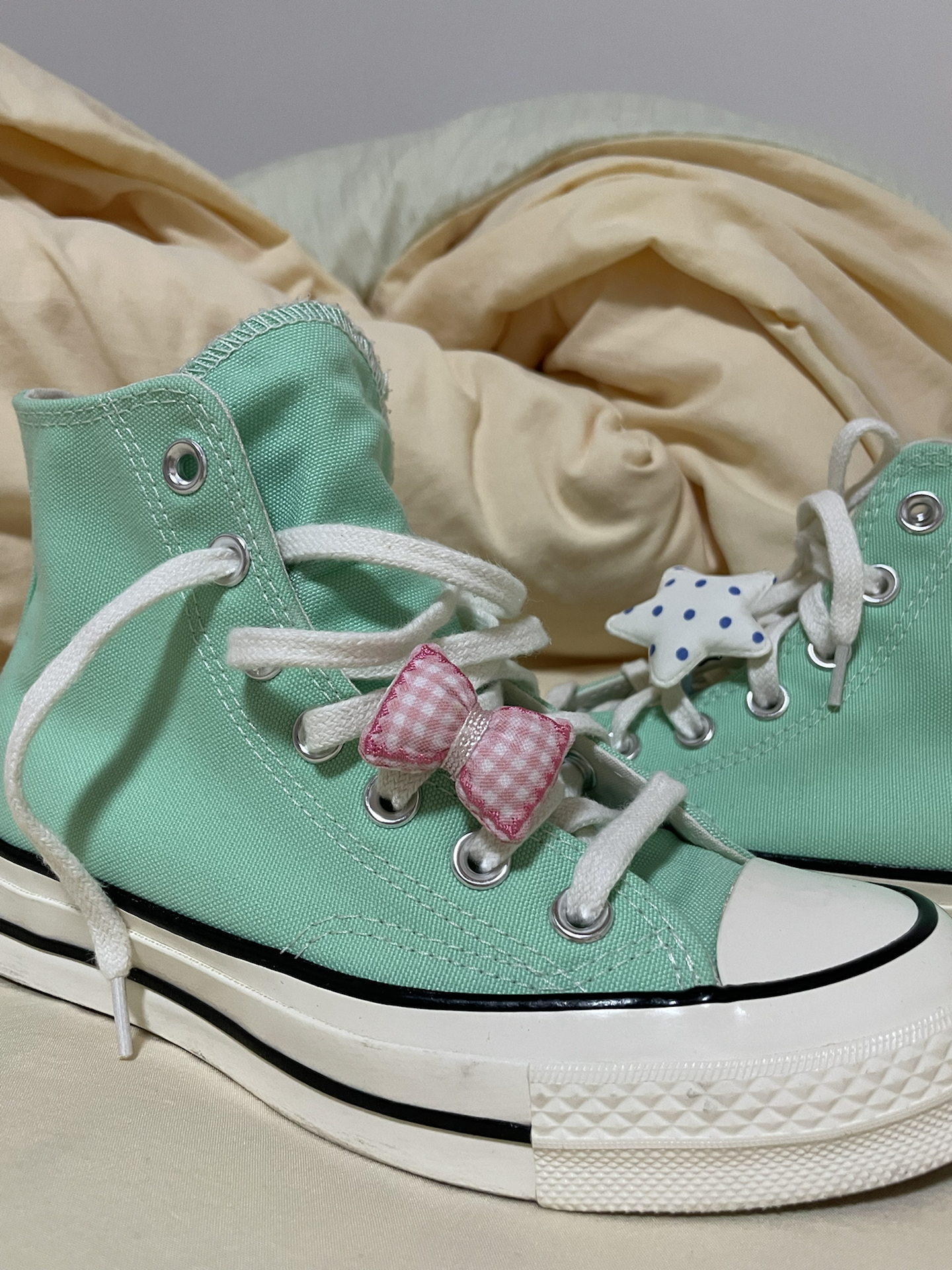 匡威超夏天的帆布鞋