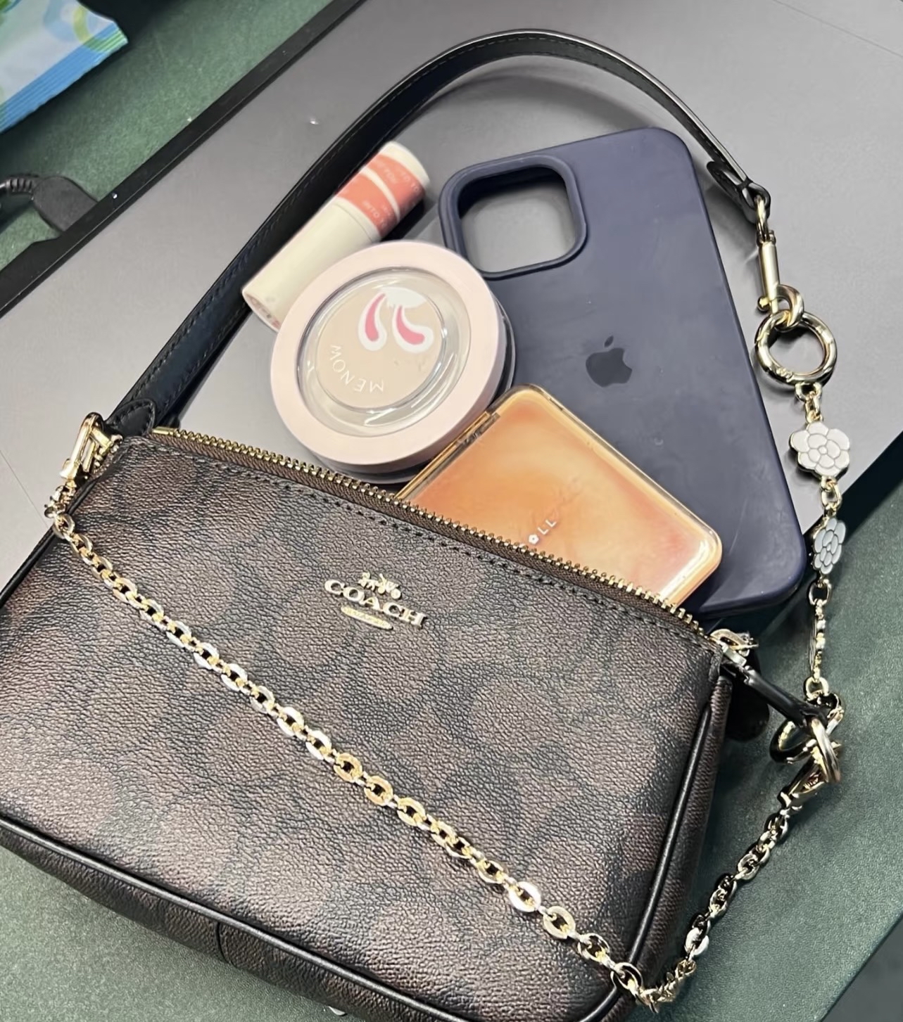 custom review-COACH Nolita Покрытый холст Сумка через плечо Женская Золотая Ореховая Черная