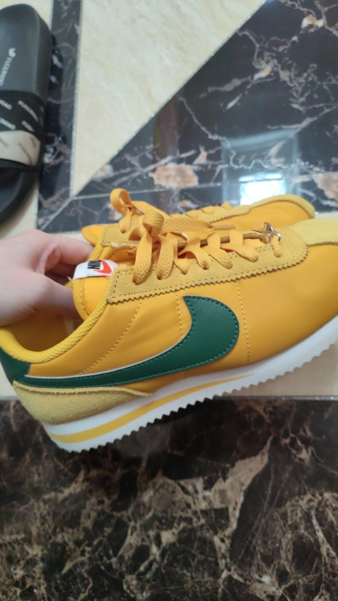 custom review-Nike Cortez Textile Устойчивый к истиранию Низкий Топ Повседневный Городской Коммутирование Беговые кроссовки Женские Желтый Зеленый