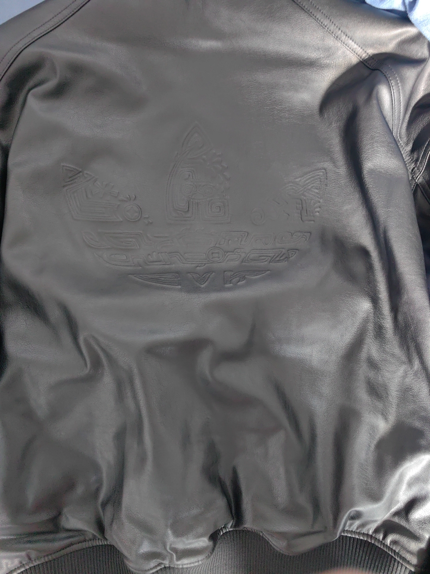 custom review-Adidas Originals Куртки и Пальто Мужские Черный Светло-Красный