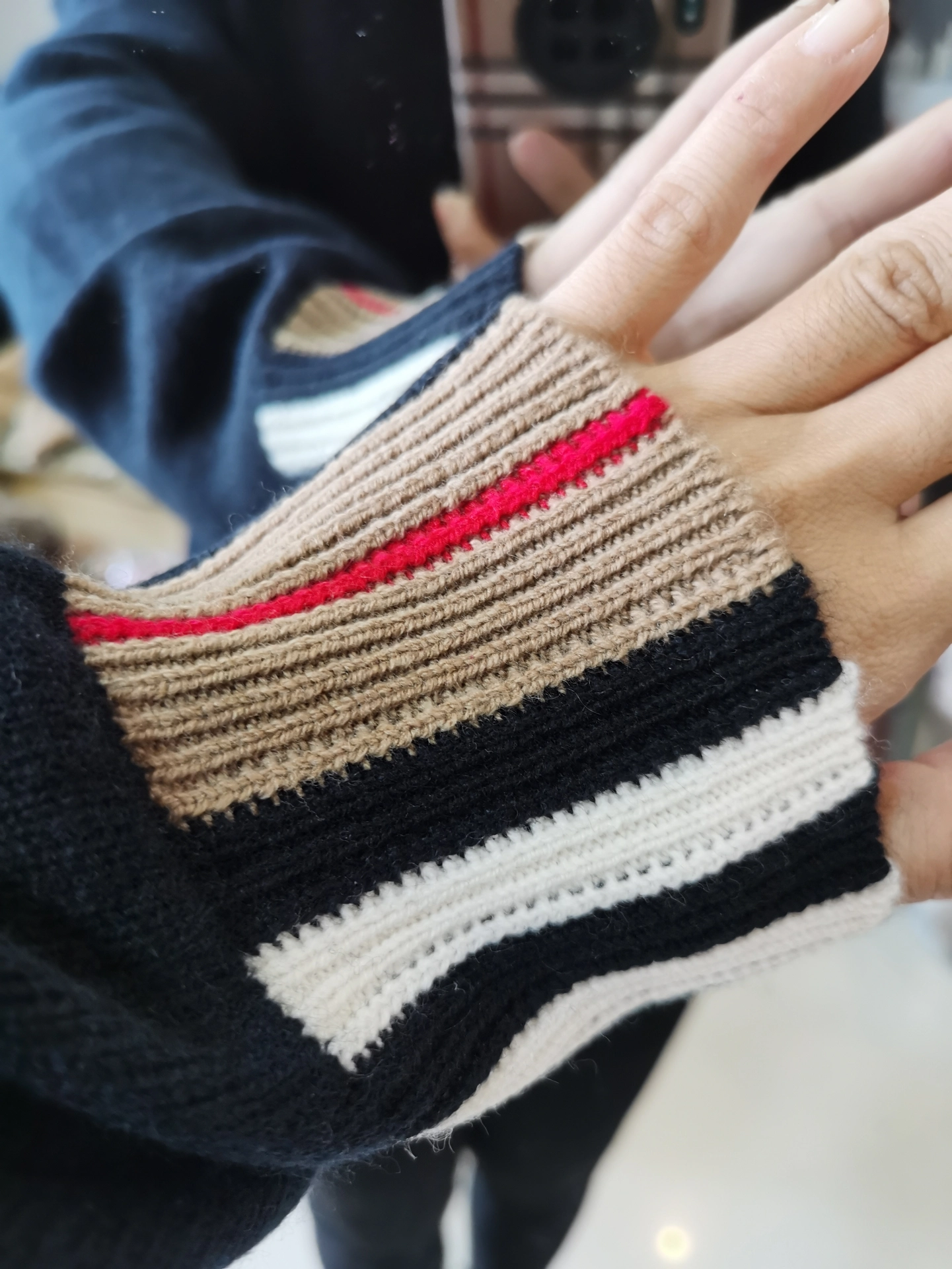 custom review-Burberry Трикотаж Женский Черный