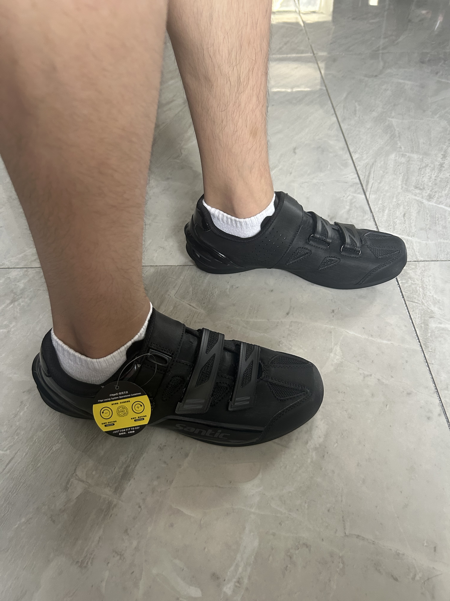 custom review-SANTIC Износостойкий Легкий Дышащий и Противоскользящий. Низкий Топ Велосипедные Кроссовки Мужские