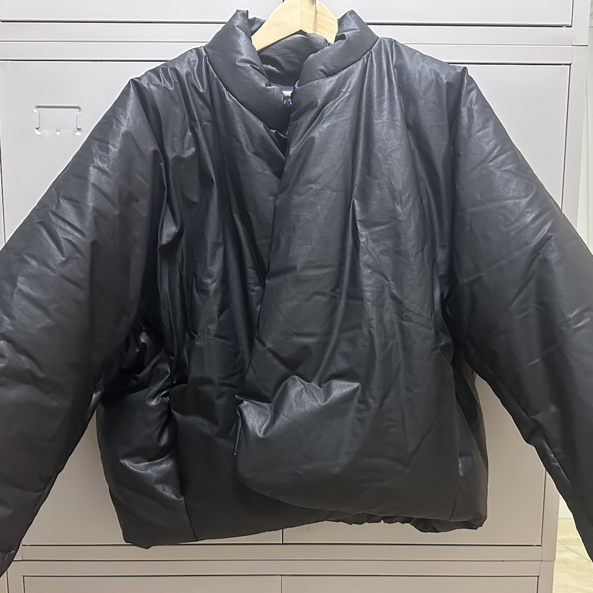 custom review-YEEZY x Gap X Balenciaga Хлопковый пуховик Унисекс Черный