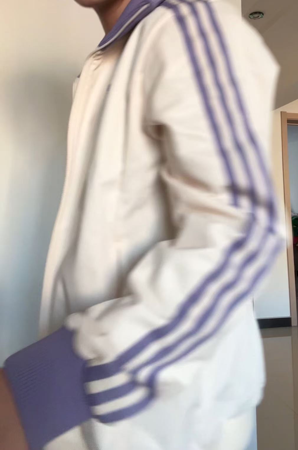 custom review-Adidas Originals REAL MADRID TRACKTOP FW24 Куртка Мужская Чудо Белый Магия Светло-Фиолетовый