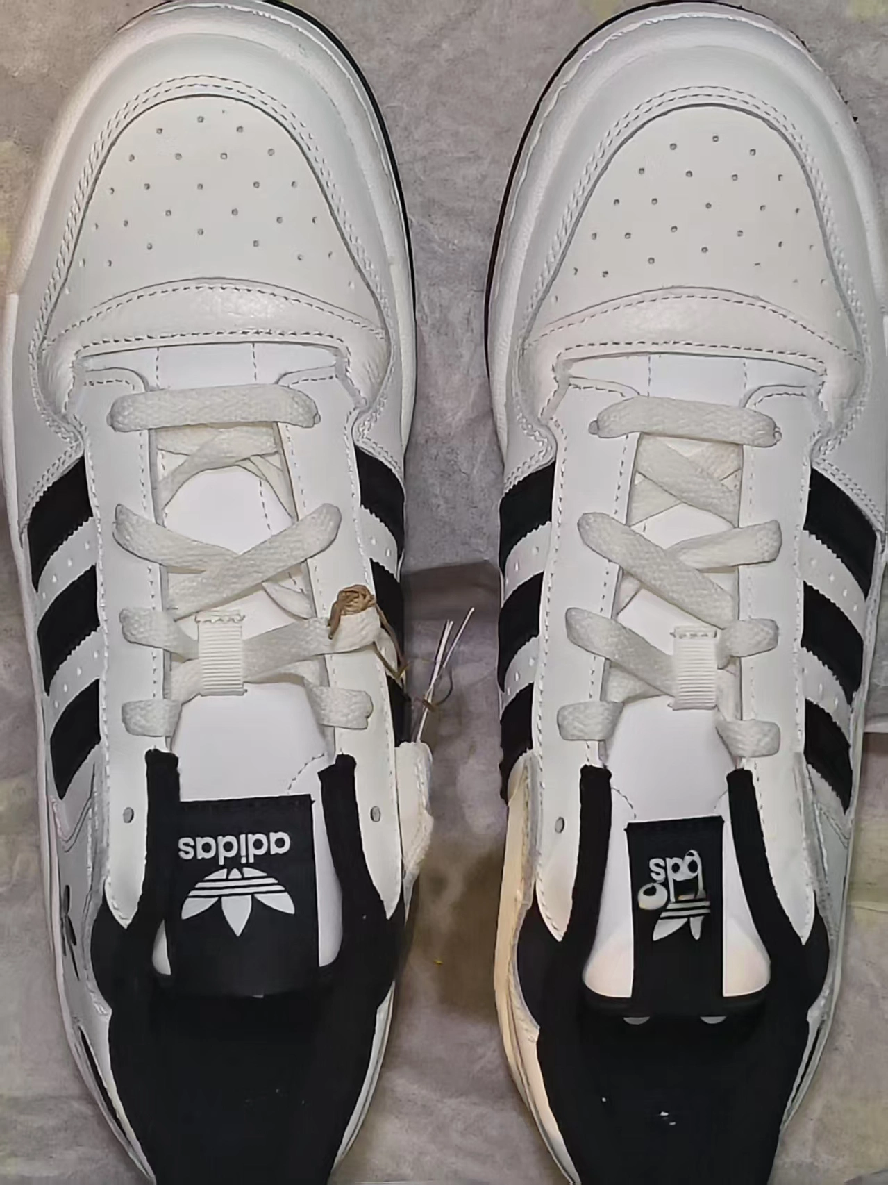 你被追问无数次的阿迪达斯黑白板鞋👟