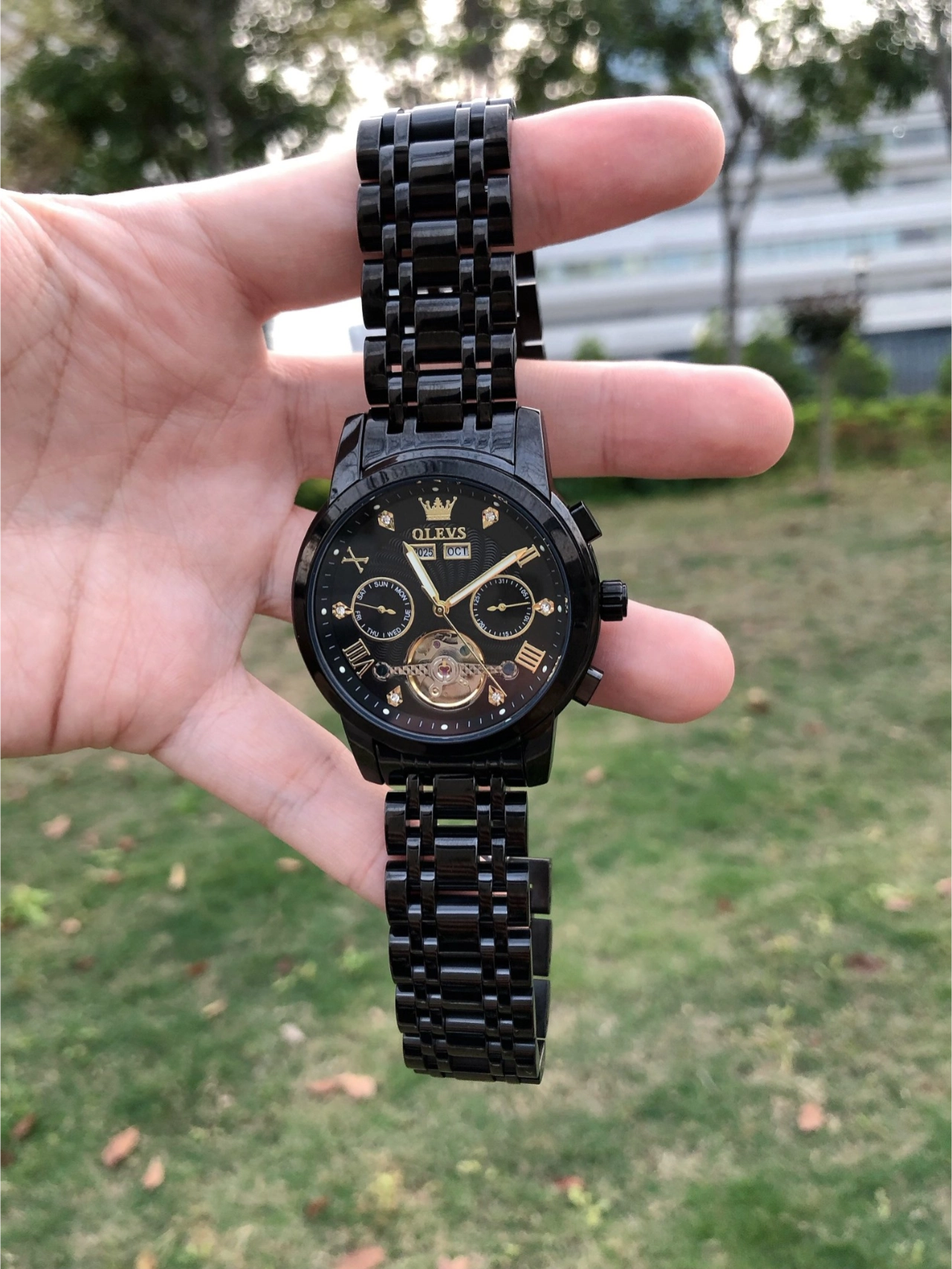 拿捏氛围感
很有质感
配上休闲t恤
随手一拍也很出片
#手表玩家集合号