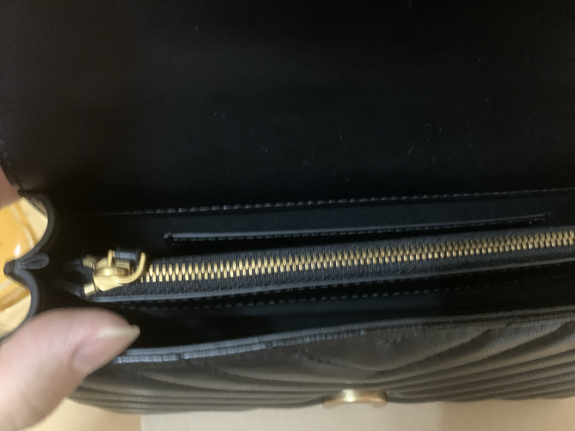 custom review-PINKO Овчина Сумка через плечо Женская Черная