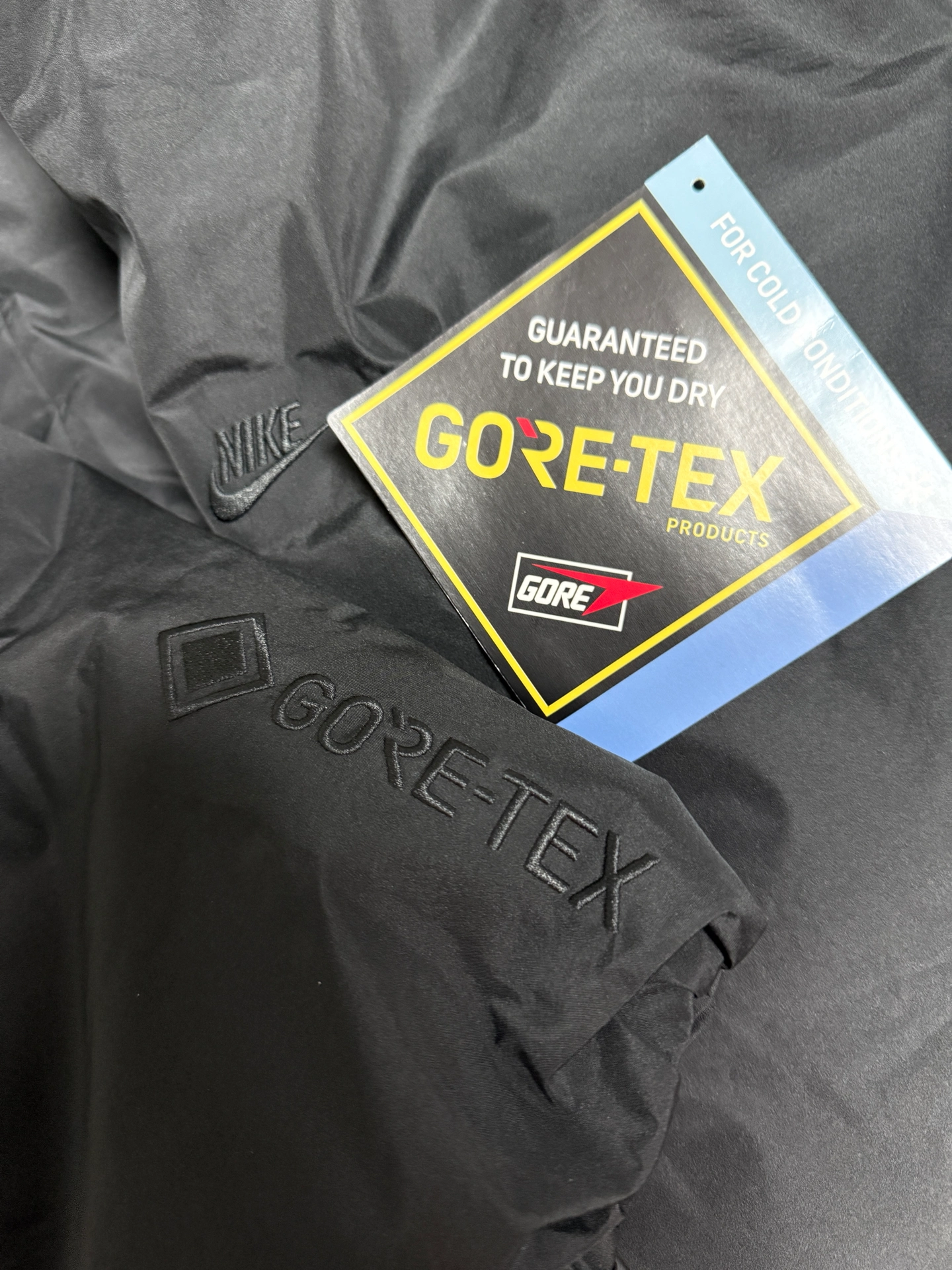 custom review-nike Sportswear Поход Водонепроницаемый и Ветрозащитный Ветровка Мужской Черный