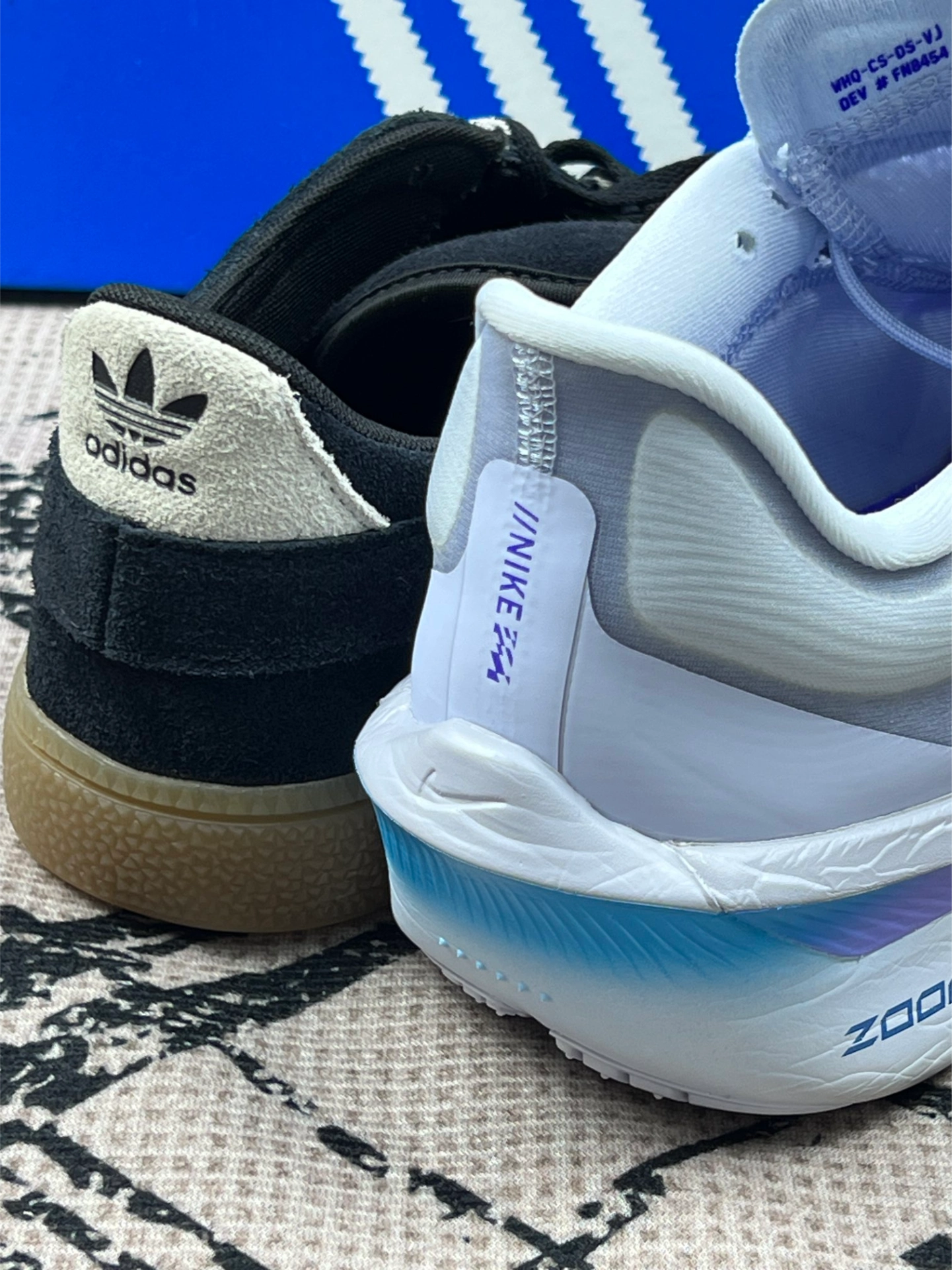 阿迪耐克现在为什么便宜为什么在线