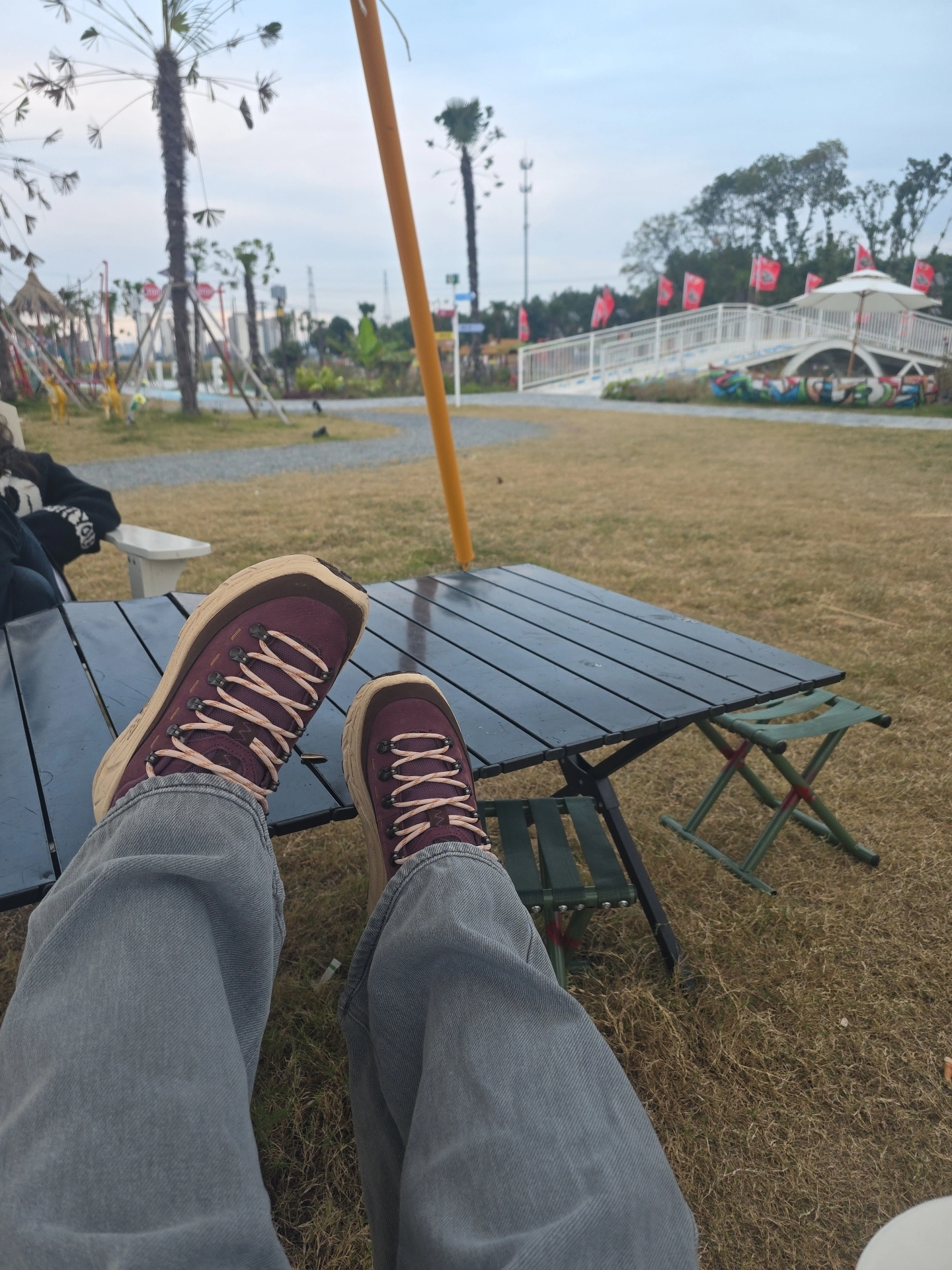 custom review-HOKA ONE ONE Tor Summit Slip-resistant Abrasion-resistant Low Top Casual Unisex Red HOKA ONE ONE Tor Summit Slip-resistant Abrasion-resistant Низкий Топ Повседневный Унисекс Красный