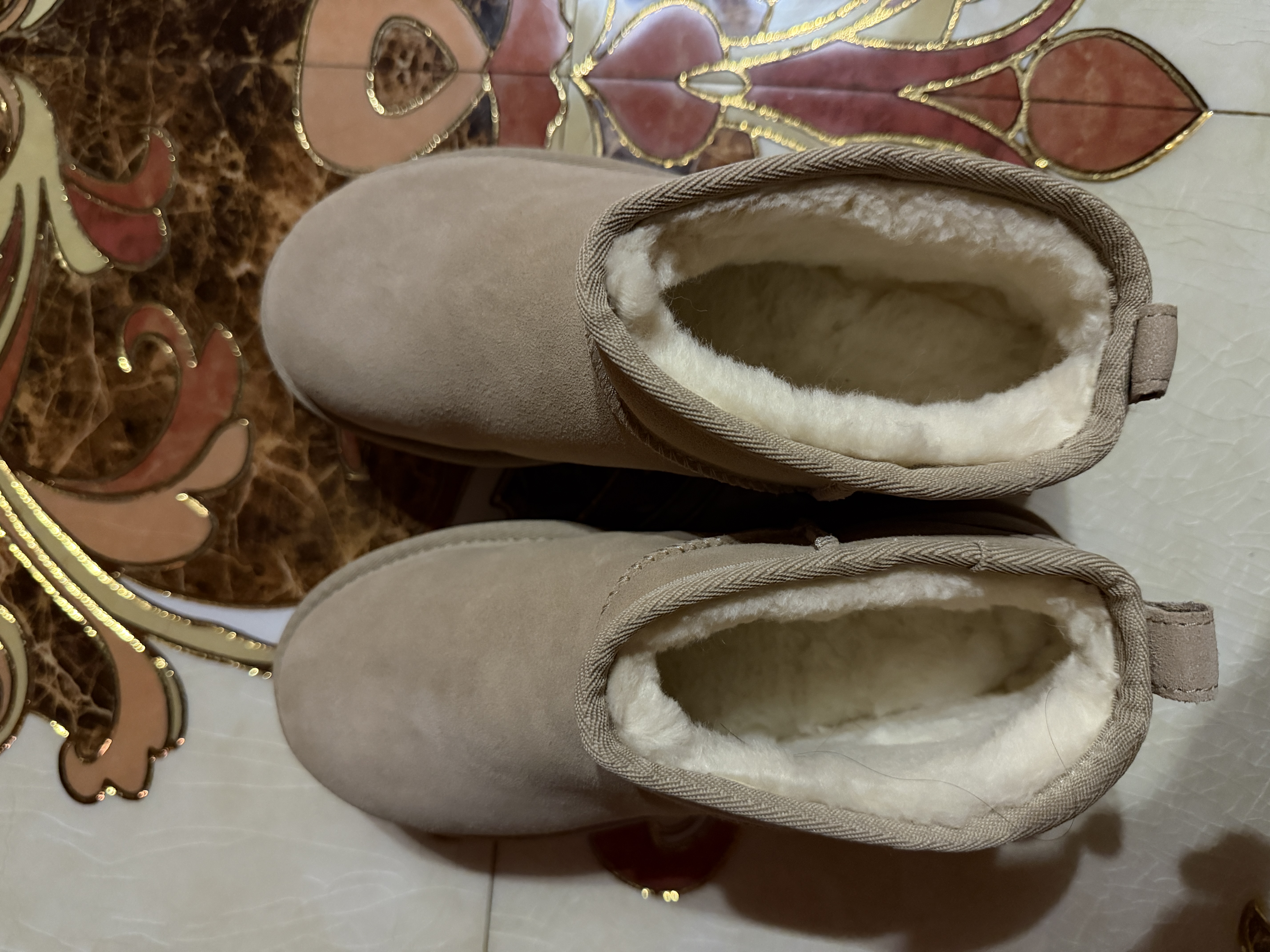 custom review-UGG Термические противоскользящие ботинки для снега женские песочного цвета 9 см