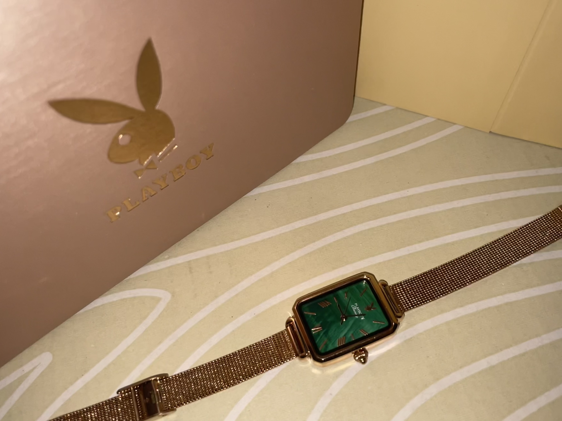 custom review-PLAYBOY Винтаж Элегантность Роскошь Женские Часы Кварцевый Механизм Ремешок из Нержавеющей Стали Часы для Женщин