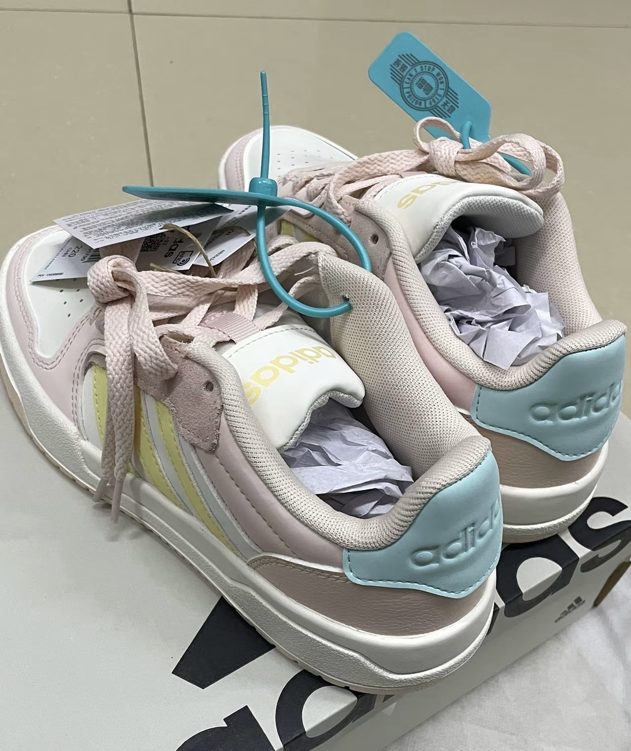 ps做adidas图标