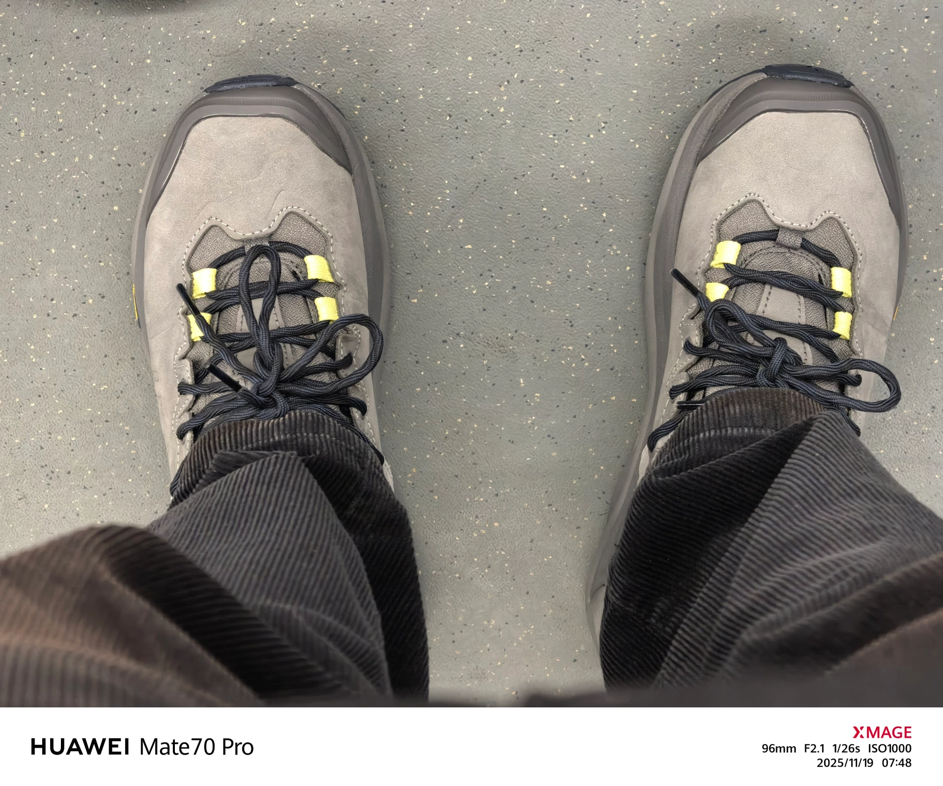 custom review-HOKA ONE ONE Kaha 3 Устойчивый к истиранию Водонепроницаемый и Дышащий Сцепление MID Топ Походная обувь Мужская