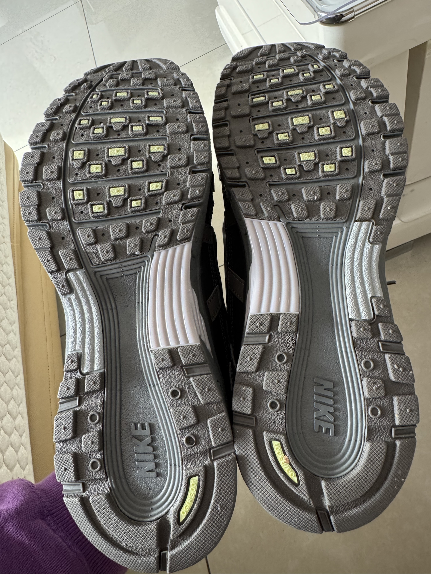 custom review-Nike P 6000 Slip Resistant Abrasion Resistant Low Top Casual City Commute Running Shoes Men's Taupe