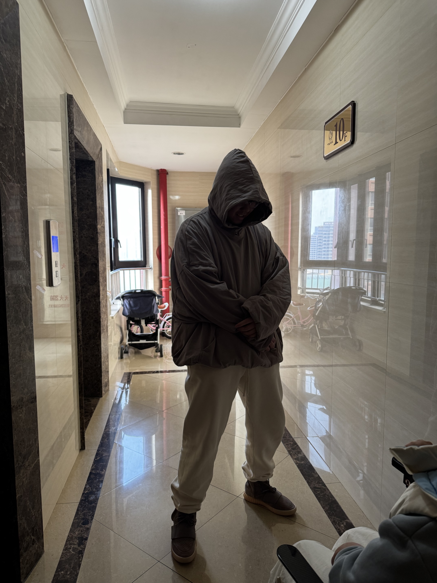 custom review-YEEZY x Gap X Balenciaga Свитшот Мужской Темно-бежевый