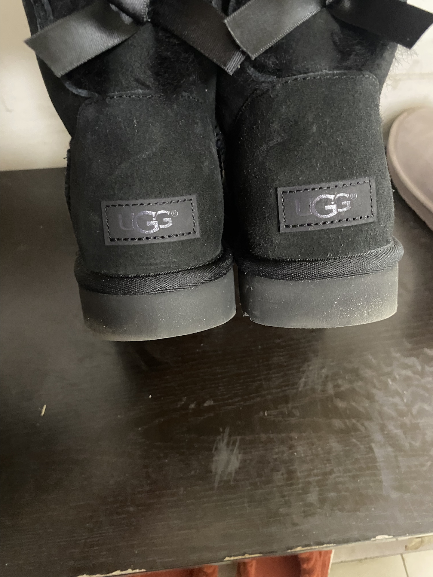 custom review-UGG Bailey Короткий Снегобут Женские Черные