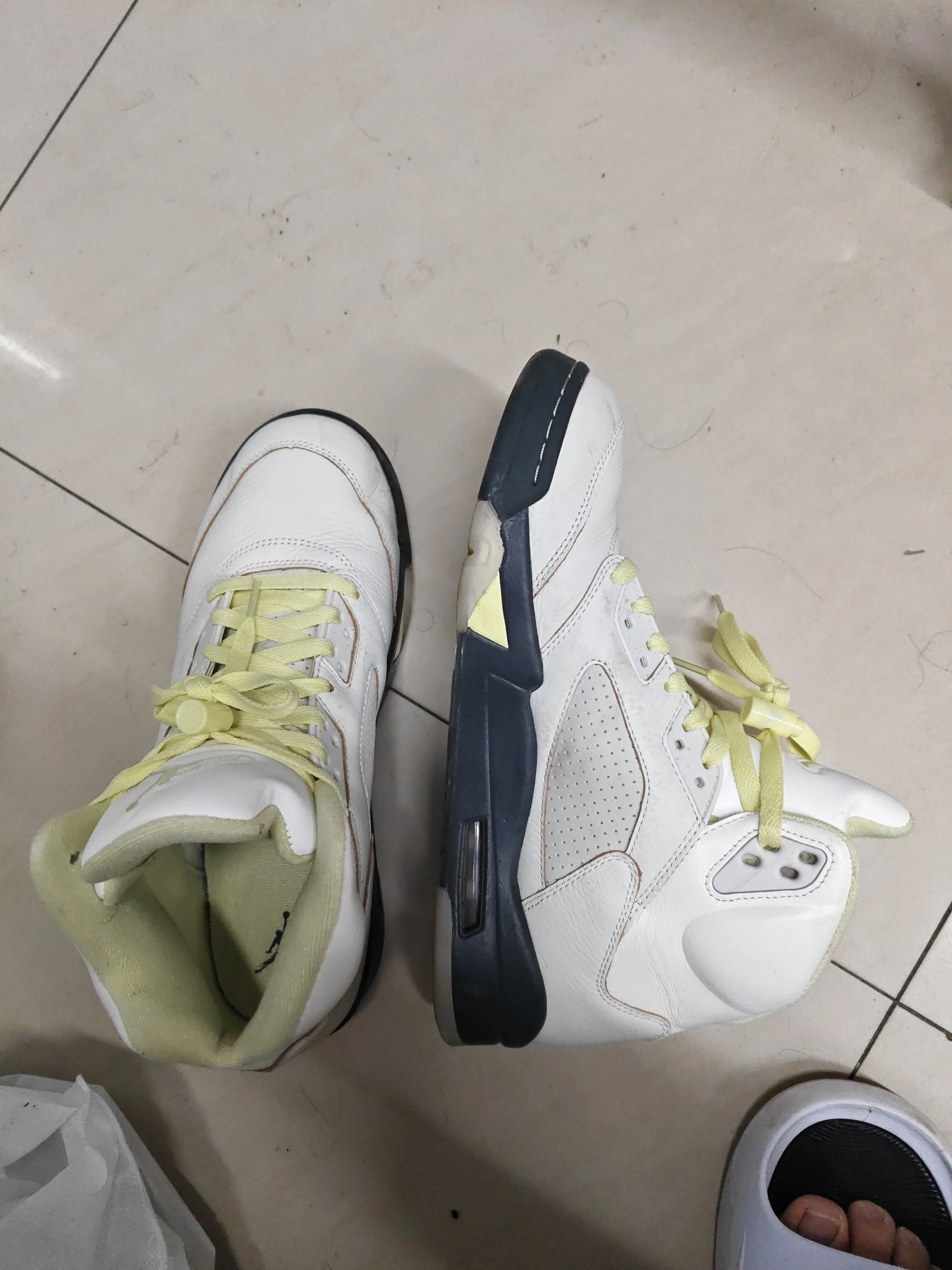 custom review-Jordan Air Джордан 5 Дышащий Высокий Топ Винтажные Баскетбольные Кроссовки Женские Бежевые