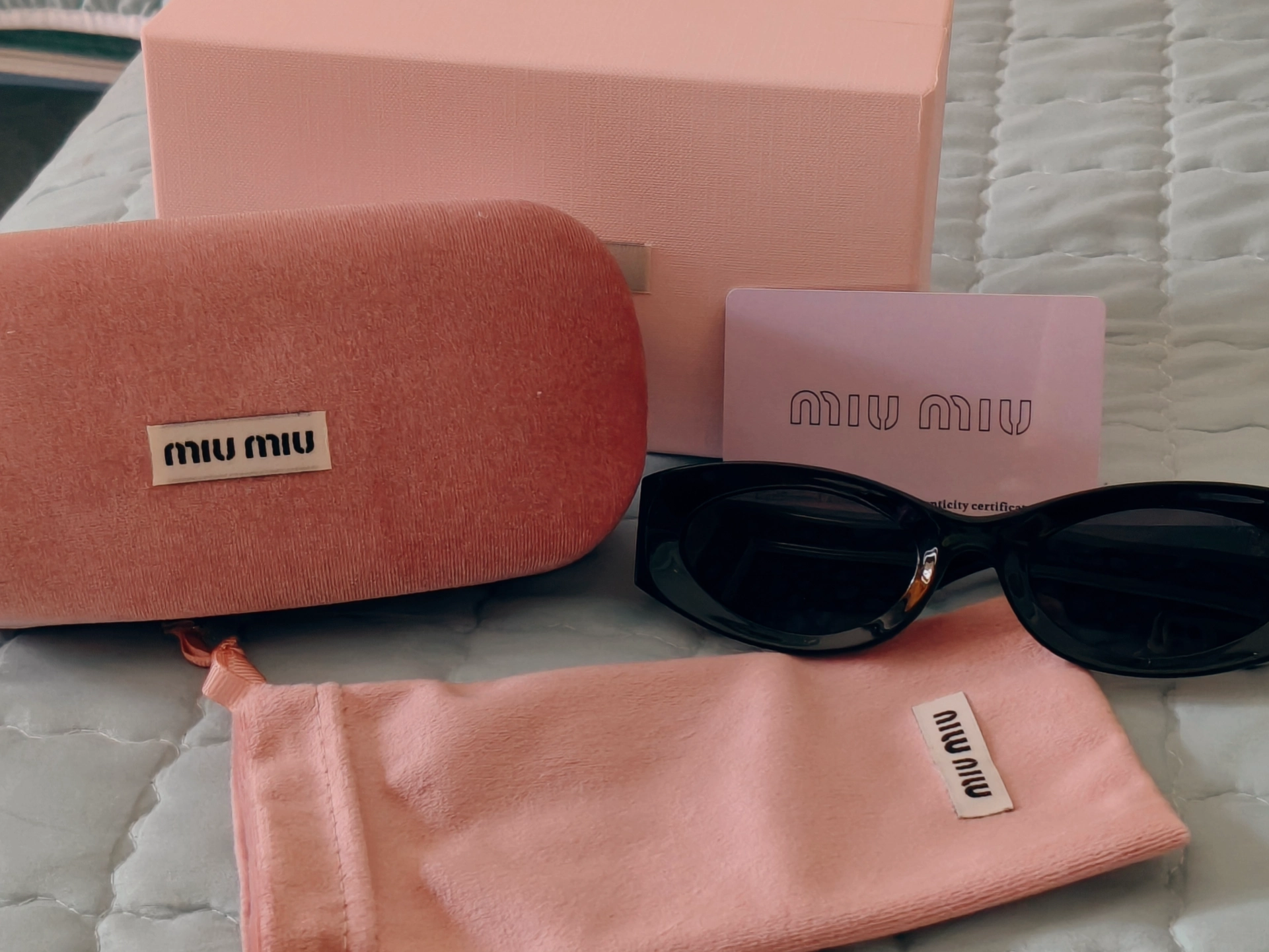 Miumiu - это большой бренд - Копии брендовых часов