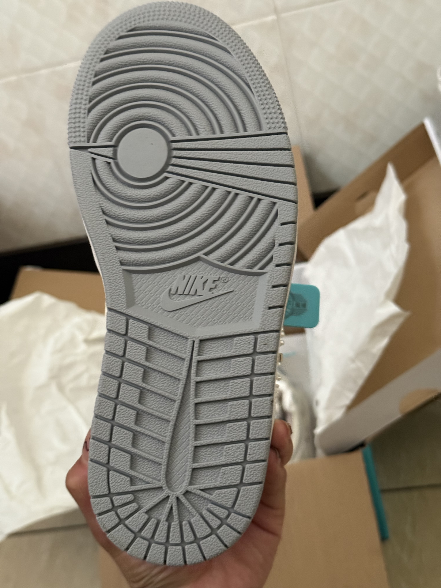 custom review-Jordan Air Jordan 1 Устойчивые к истиранию Низкие Топы Винтажные Баскетбольные Кроссовки Женские Экрю