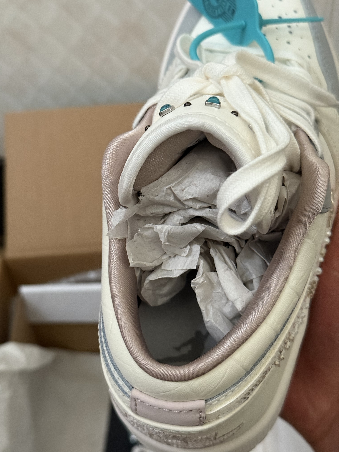 custom review-Jordan Air Jordan 1 Устойчивые к истиранию Низкие Топы Винтажные Баскетбольные Кроссовки Женские Экрю