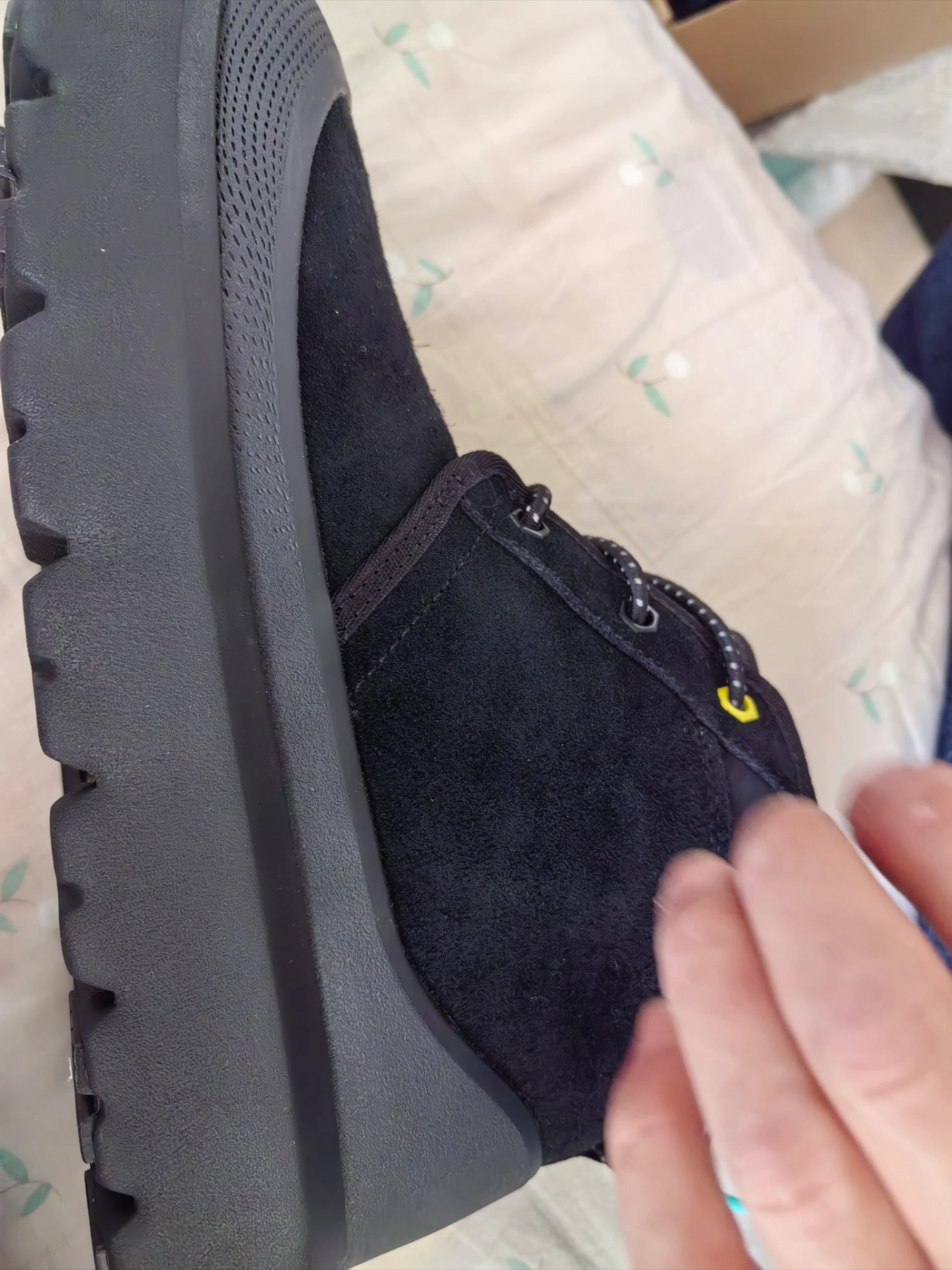 custom review-UGG Neumel Weather Hybrid Slip-resistant Short Snow Boots