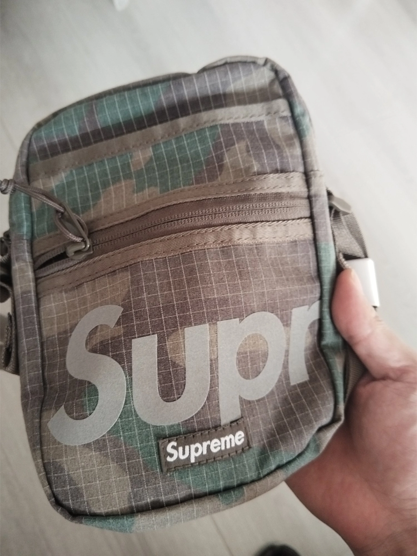custom review-Supreme Полиэстеровая ткань Сумка через плечо Стандартная (стандартная) Унисекс Камуфляж Лесной
