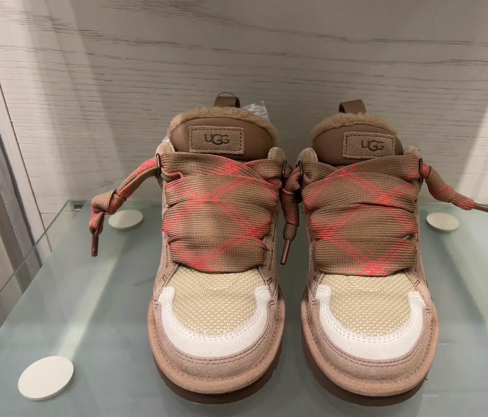 custom review-UGG Lowmel Низкий Топ Casual Женский Коричневый