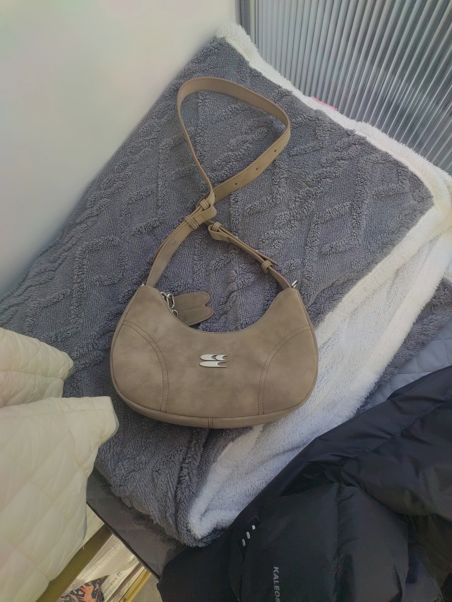 custom review-Crying Center ПУ (полиуретан) Сумка через плечо Сумка на плечо Женская