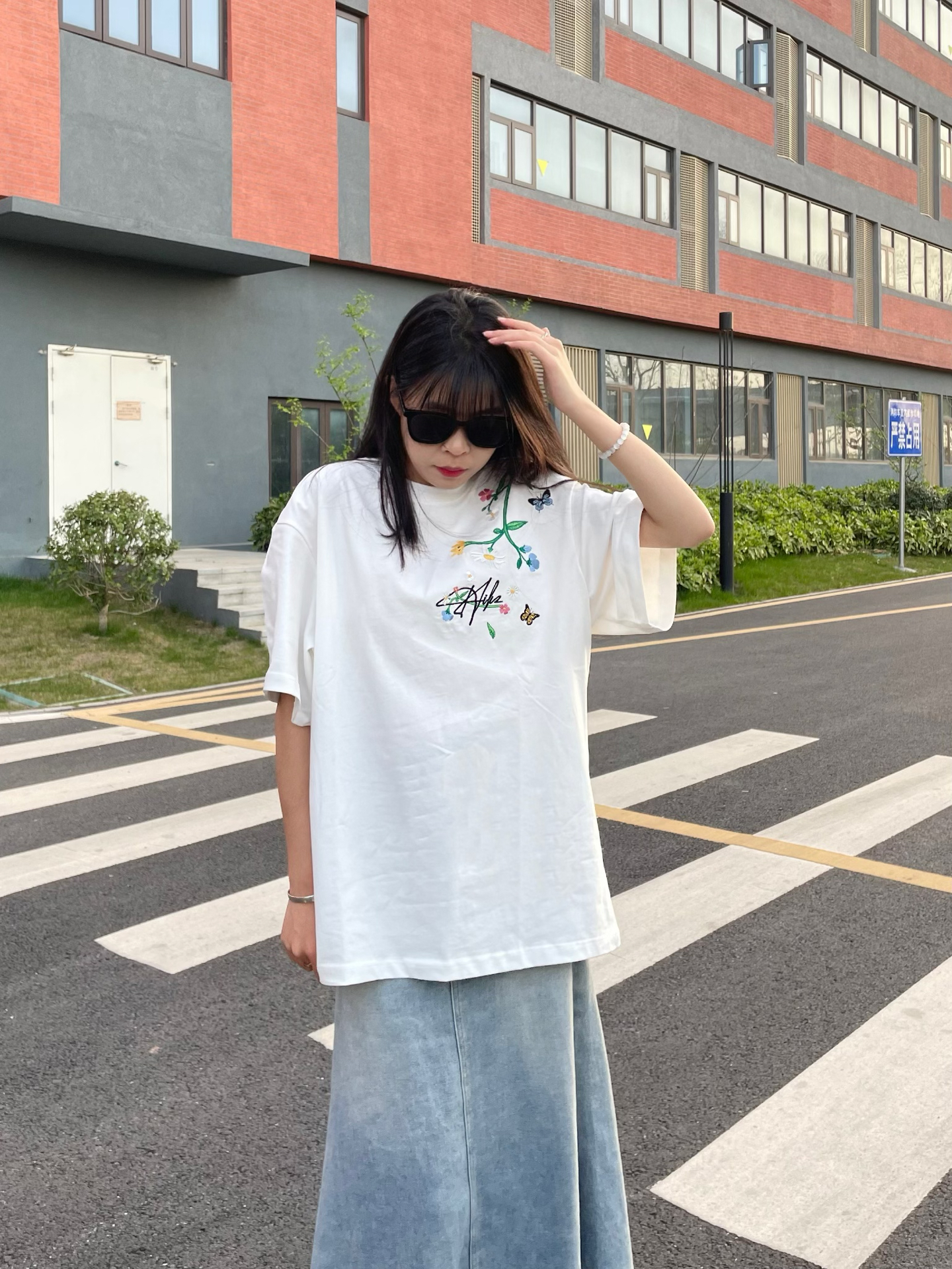 刺绣短袖男女夏季新品t恤