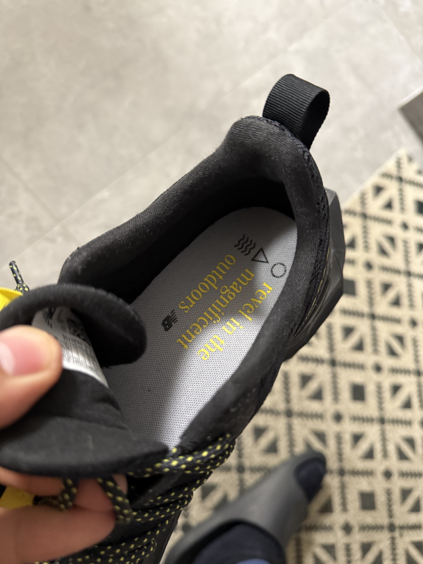 custom review-New Balance NB Tektrel Водонепроницаемое покрытие Отскок Низкие кроссовки для бега по пересеченной местности Мужские Черные Желтые