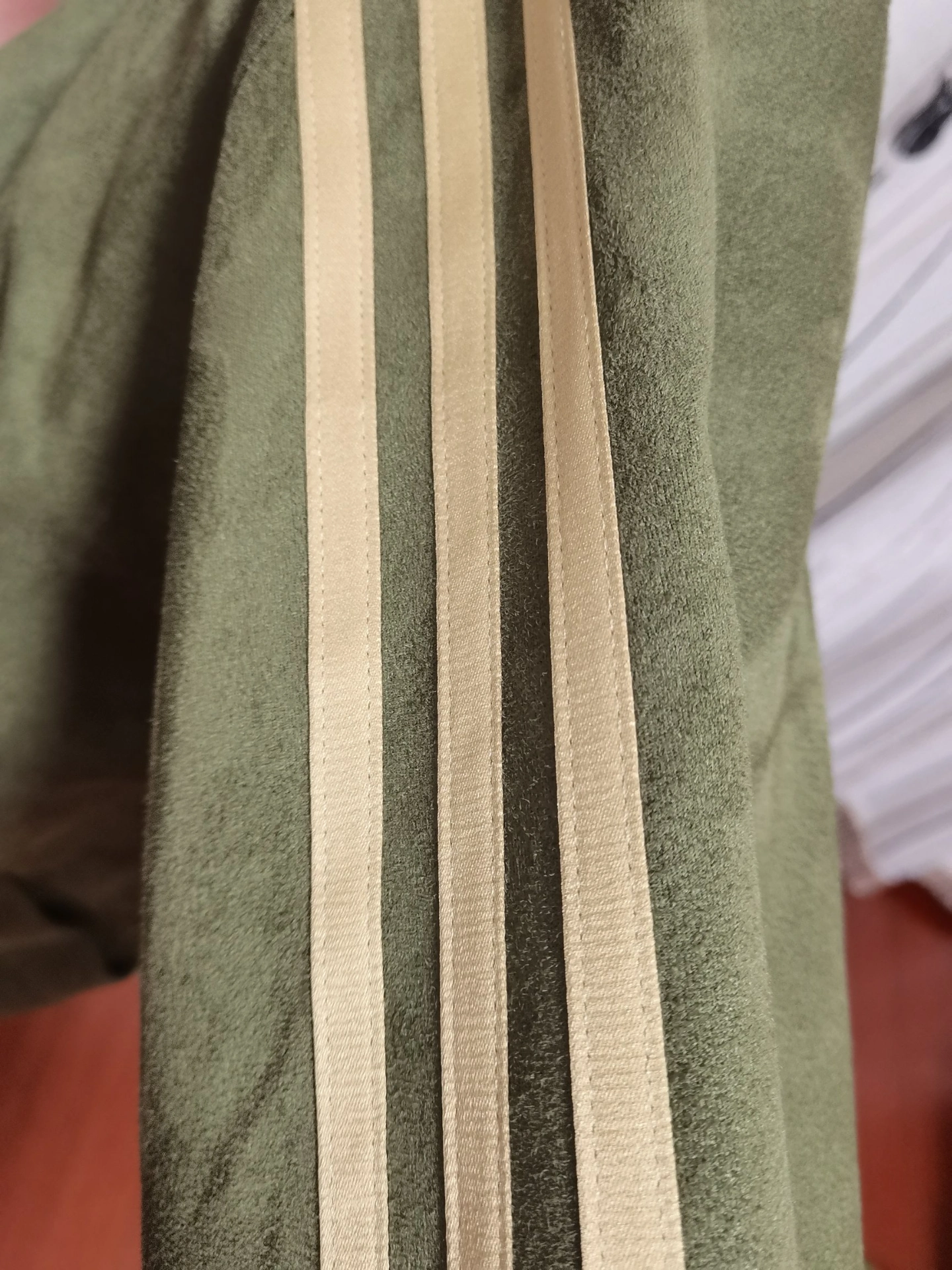 custom review-Adidas Originals CTT 3,1 Soft Jacket Unisex