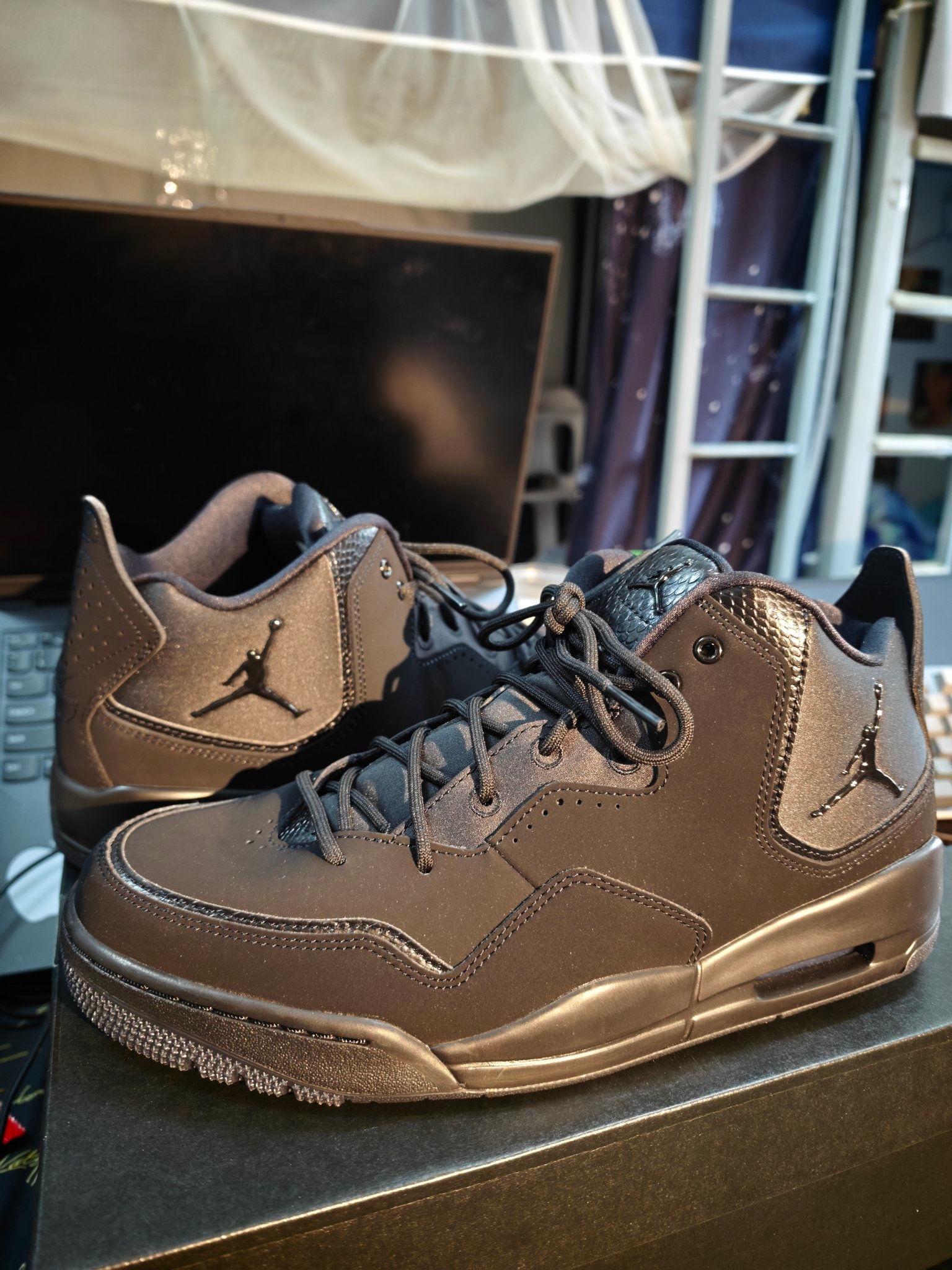 custom review-Джордан Courtside 23 Амортизация Противоскользящий Устойчивый к истиранию Покрытие MID Верх