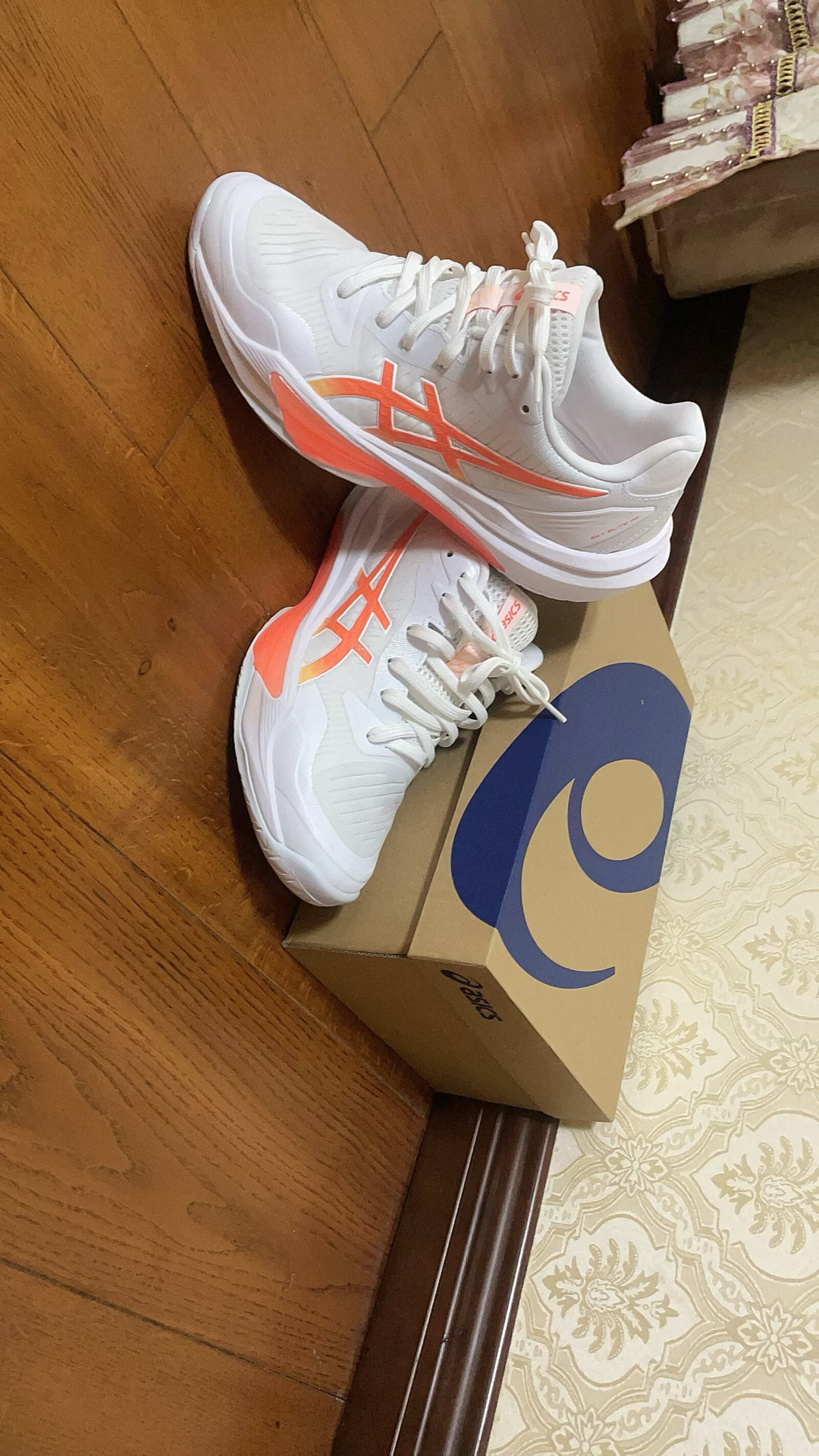 custom review-Кроссовки для волейбола Asics Sky Elite FF 3 Женские Белые Красные