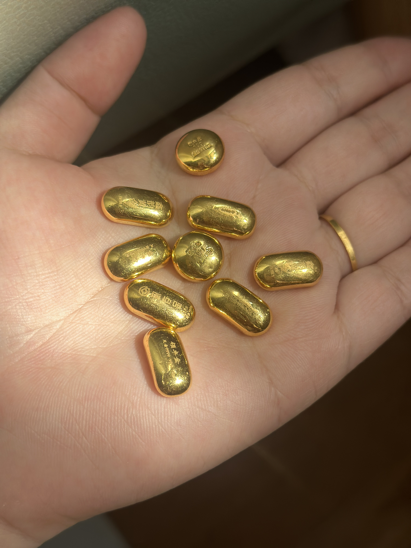 原来金子真的会发光✨999小金条收藏感拉满啦‼️