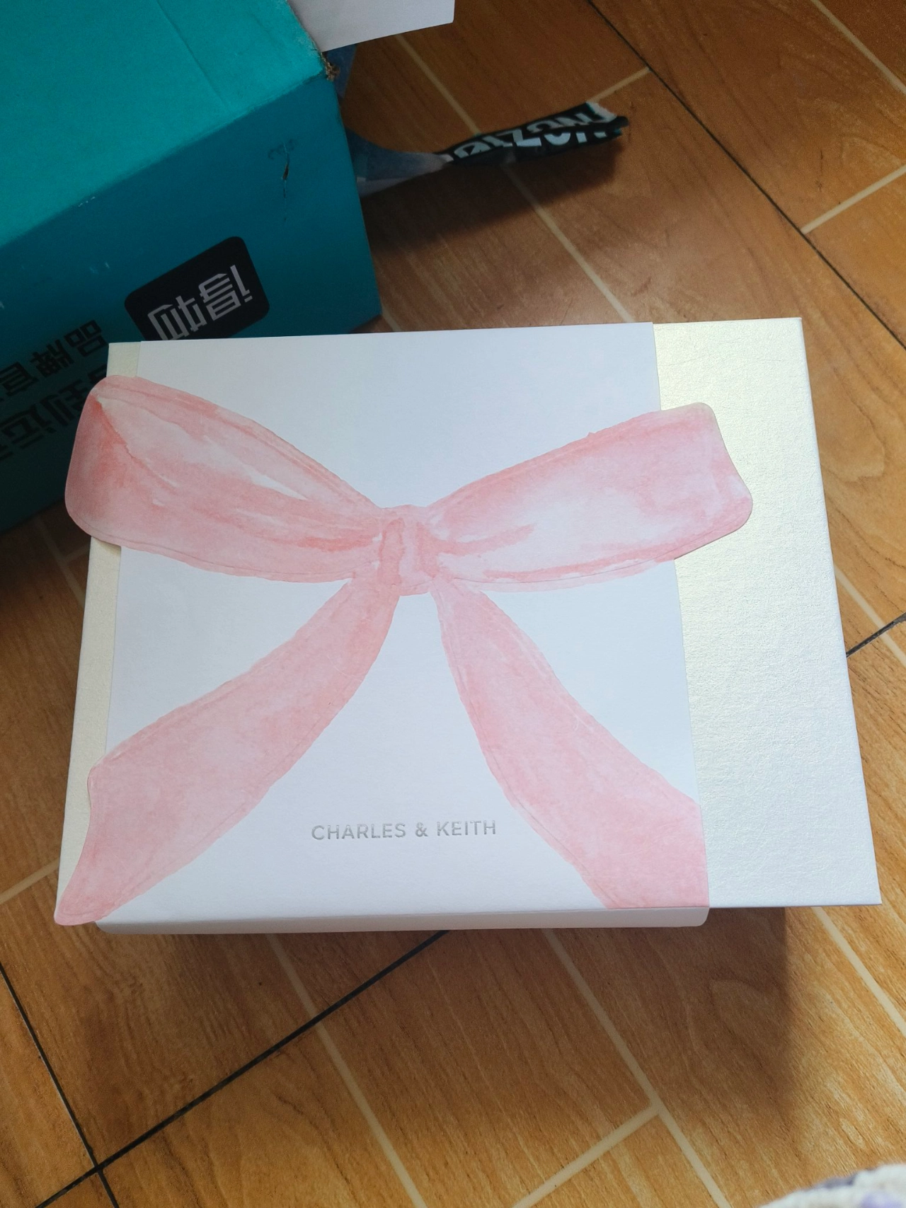 custom review-CHARLES KEITH ПУ (полиуретан) Сумка через плечо Маленькая Женская Многоцветная