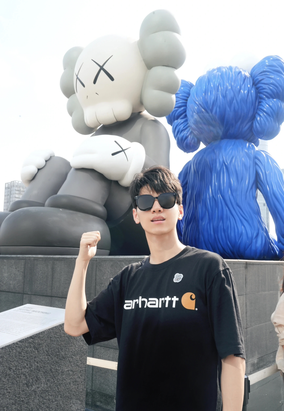 custom review-Carhartt K195 Свободный крой Тяжелая Короткая рукавная футболка с графическим логотипом Унисекс Черная