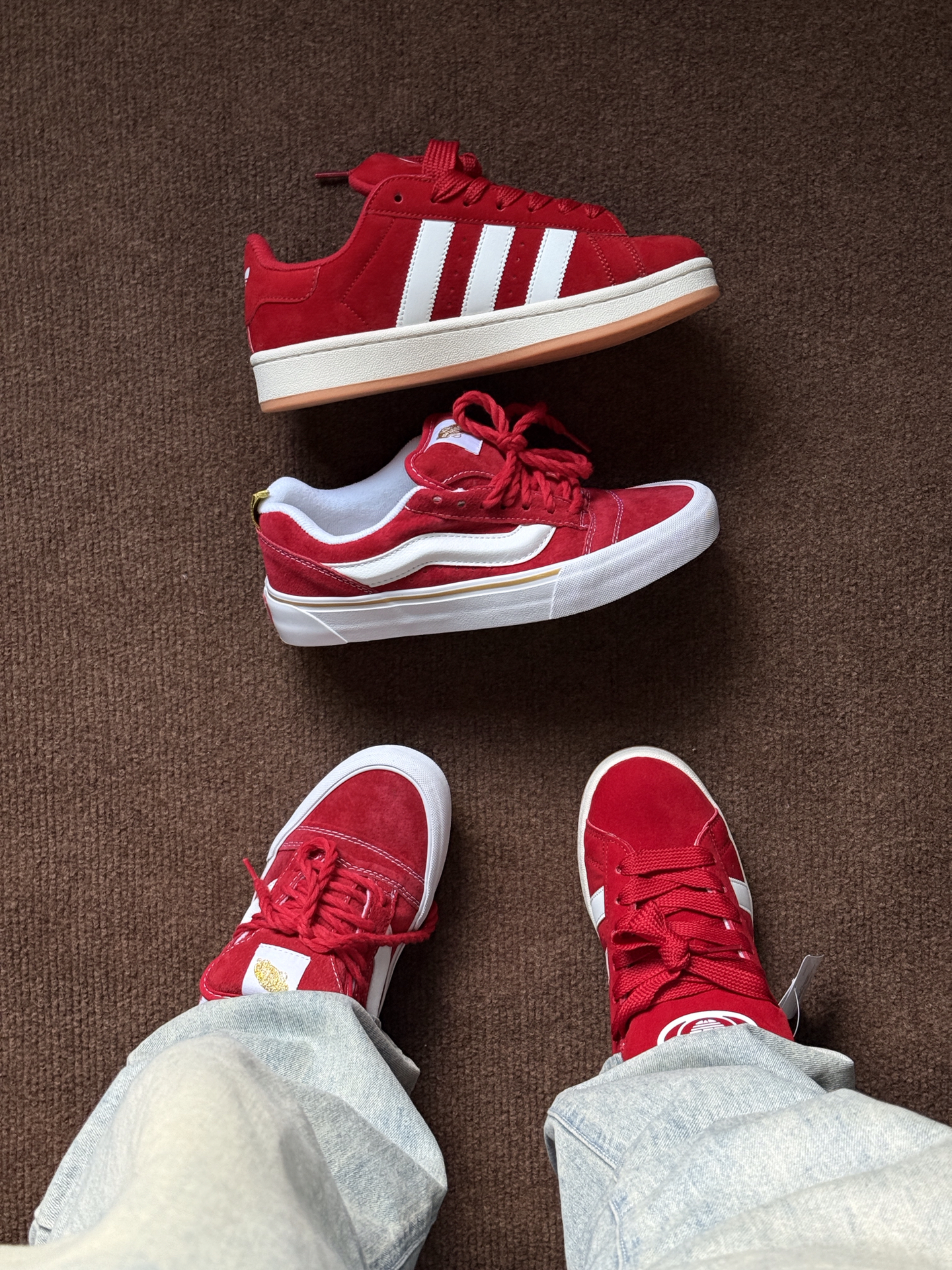 ?红色血脉觉醒vans adidas怎么选真的好纠结新年要穿小红鞋
