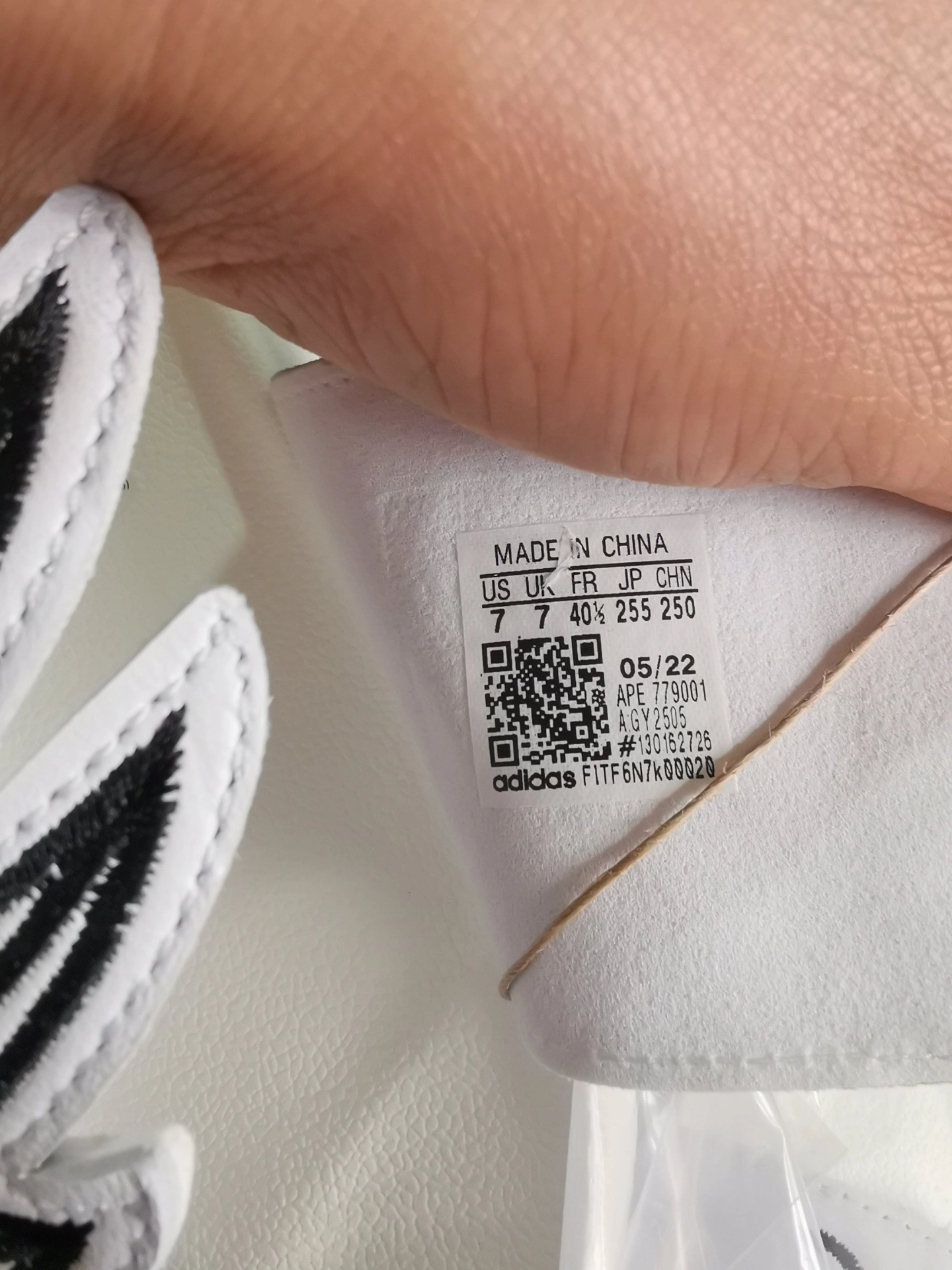 custom review-JEREMY SCOTT x adidas originals ADILETTE Slip Resistant Abrasion Resistant Слипоны Унисекс Белый Черный