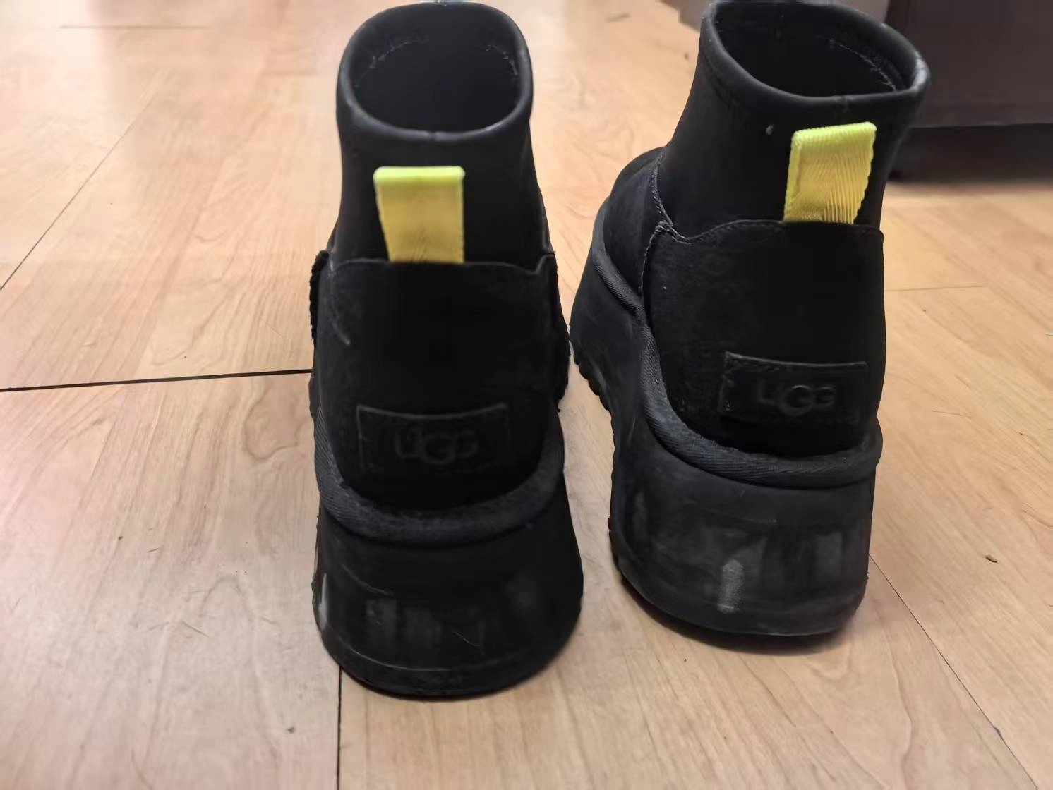 custom review-UGG Ботильоны Черные Женские