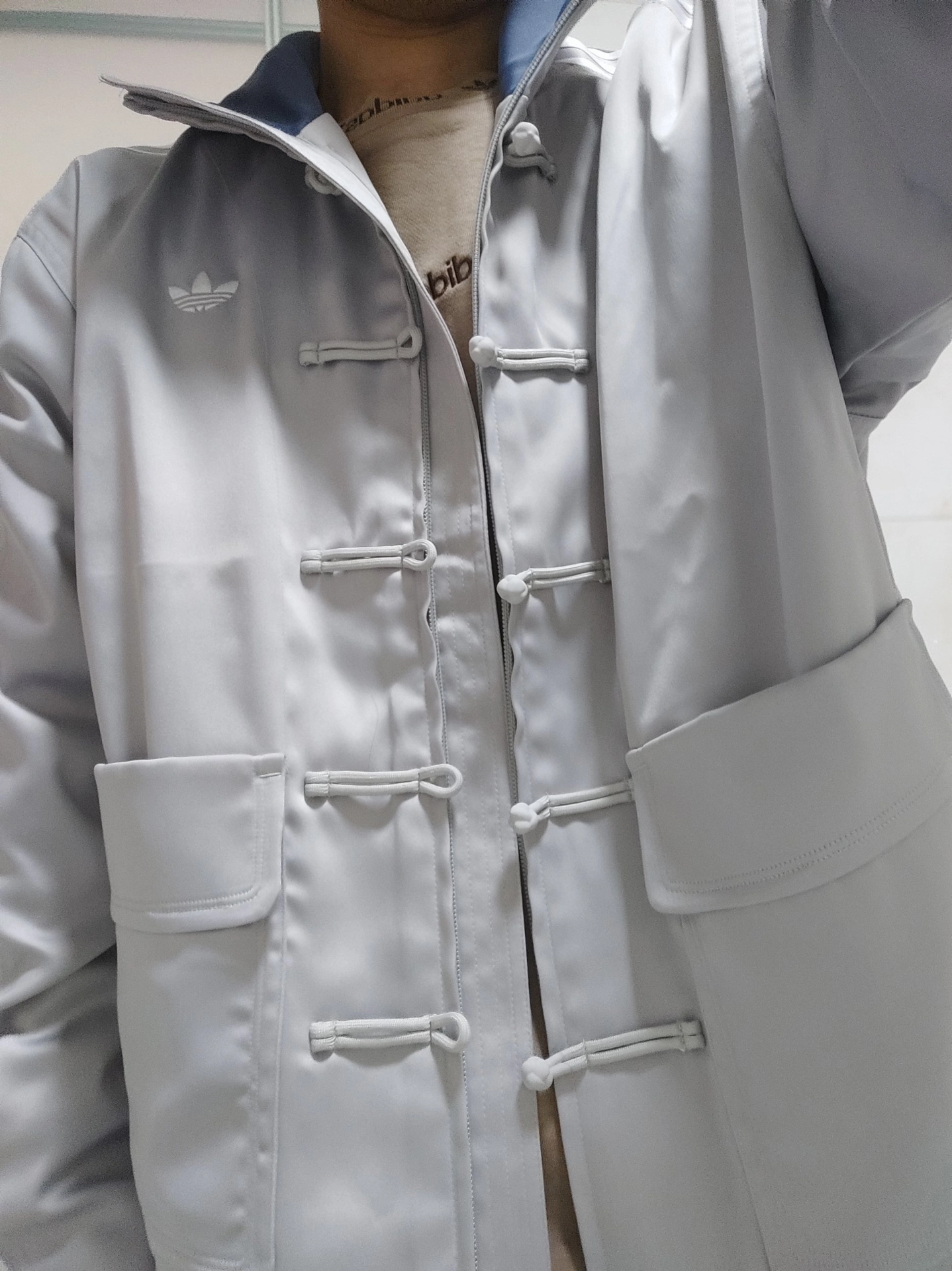 custom review-Adidas Originals Track Size CN TT Satin Куртки Пальто Унисекс Light Серый