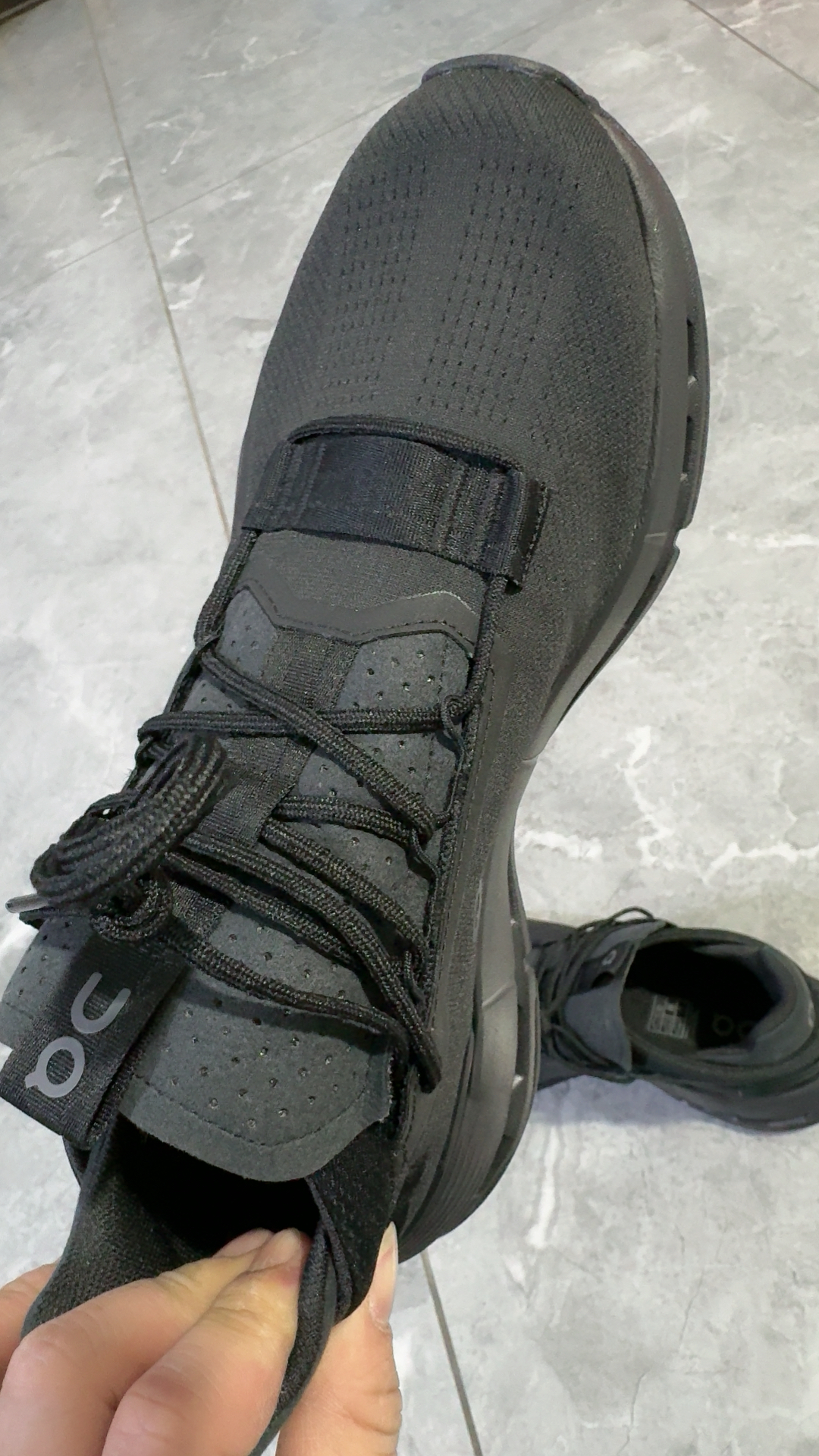 custom review-On Cloudnova 2 Дышащая Поддержка Низкий Топ Повседневный Городской Коммутирование Беговые кроссовки Мужской Черный