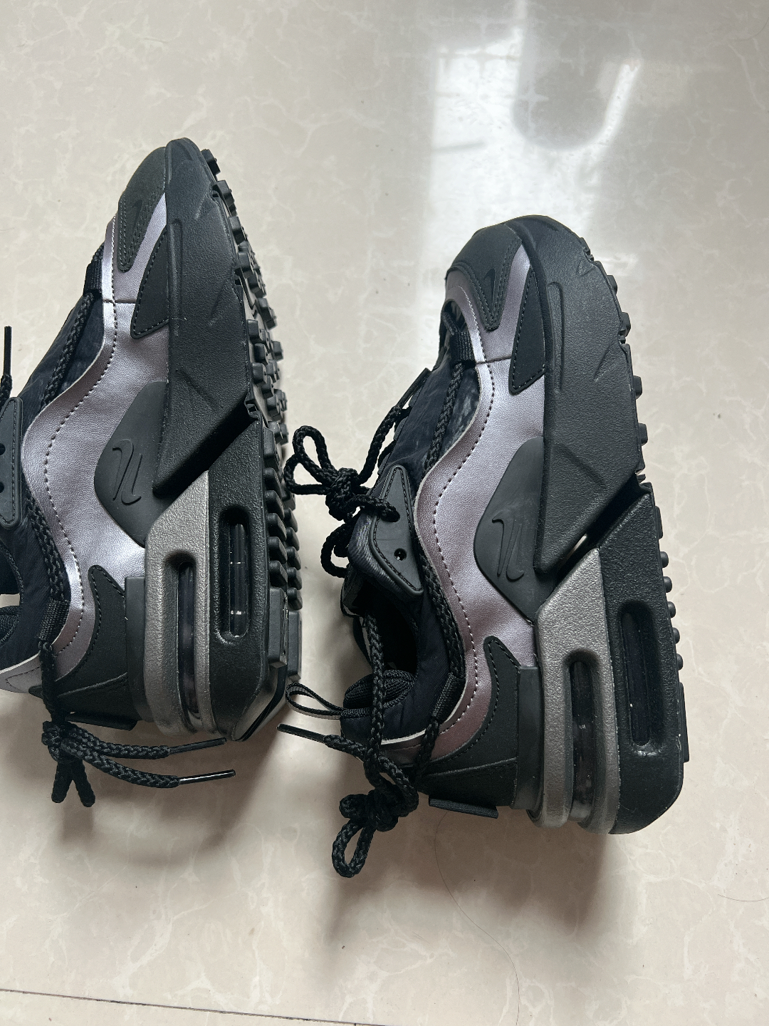 custom review-Nike Air Max Furyosa Low Беговые кроссовки Женские Черные