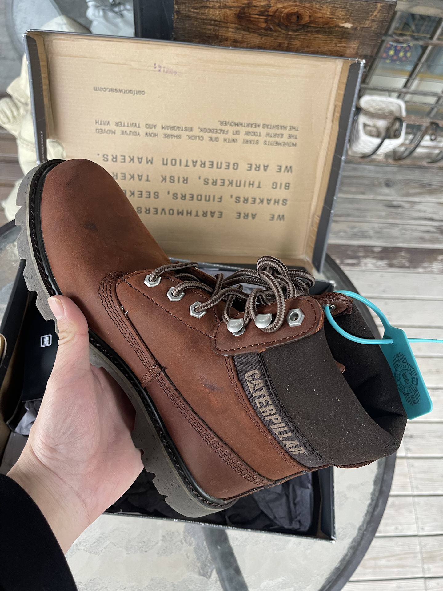 custom review-Кошка Аутдор Коричнево-красный Унисекс