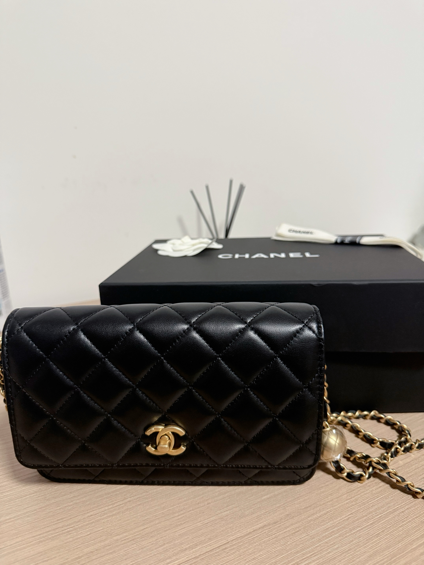 Реплики брендовых часов-chanel как произнести на а