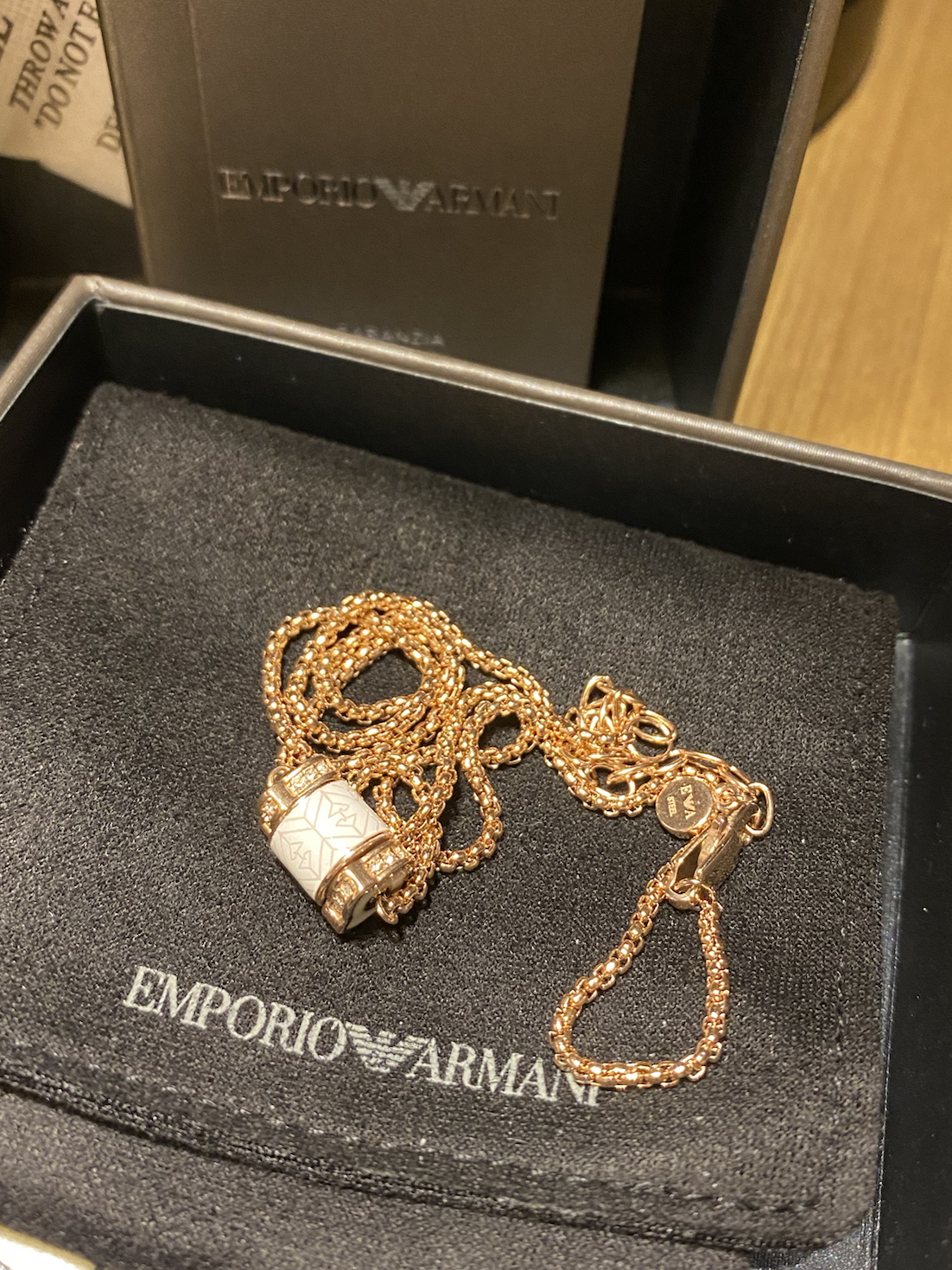 阿玛尼小蛮腰情人节送礼好物分享