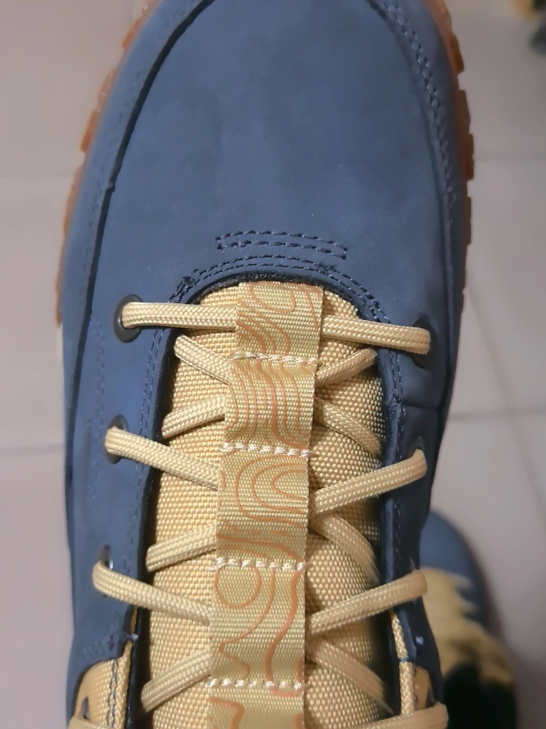 custom review-Timberland Motion 6 Устойчивые к истиранию и скольжению носки Crew для активного отдыха Мужские Темно-синие Коричневые